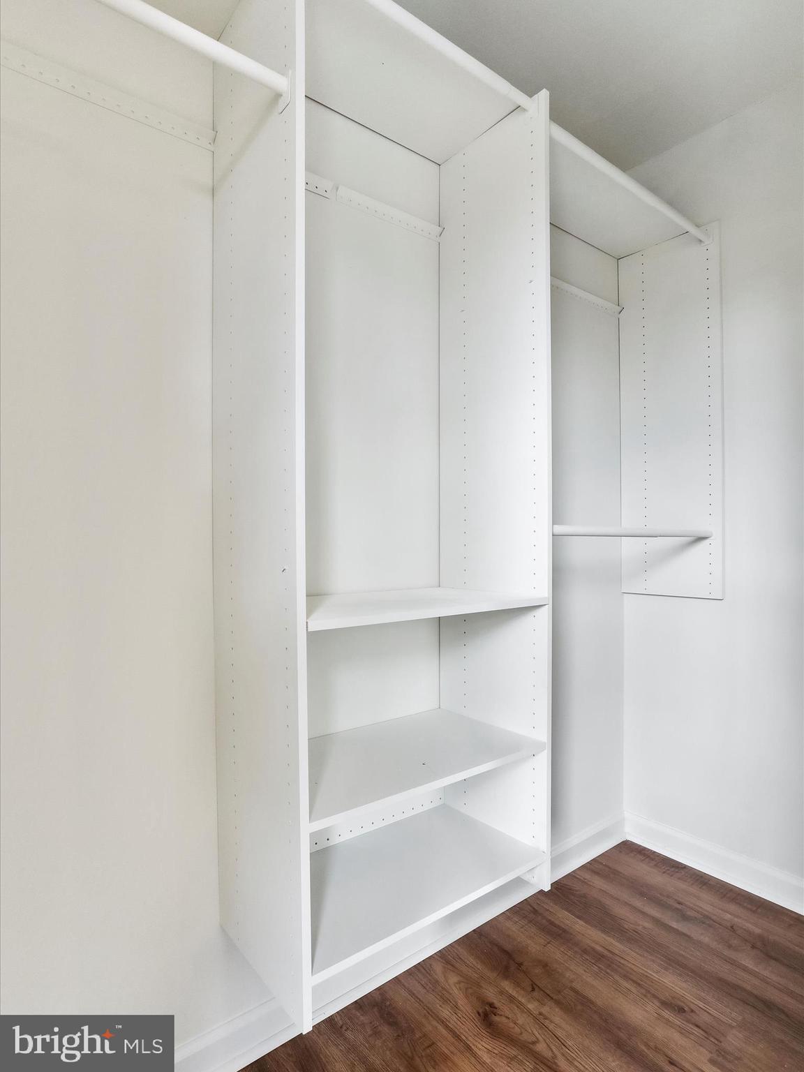 WILLOW BROOK - Residential