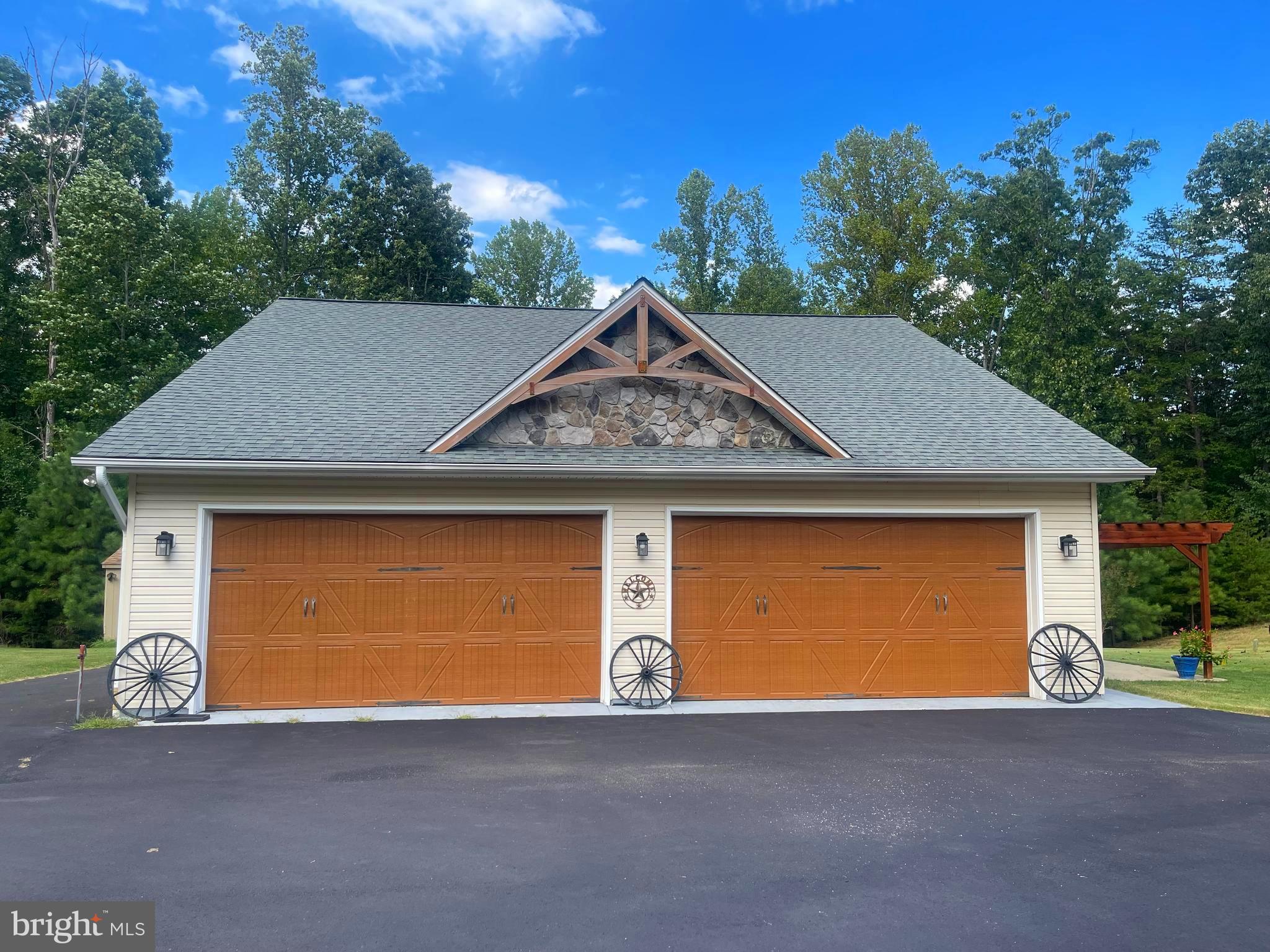 JACOBS - Residential