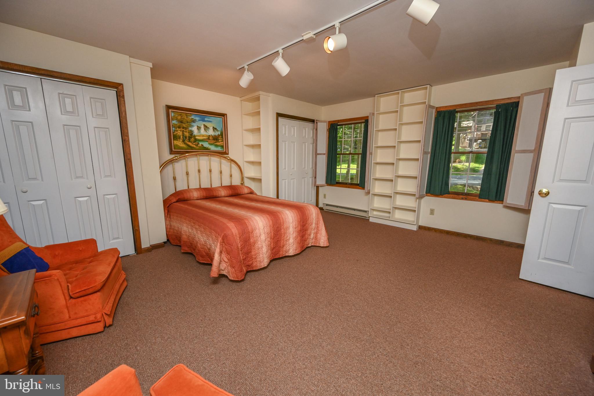 SKY VALLEY - Residential