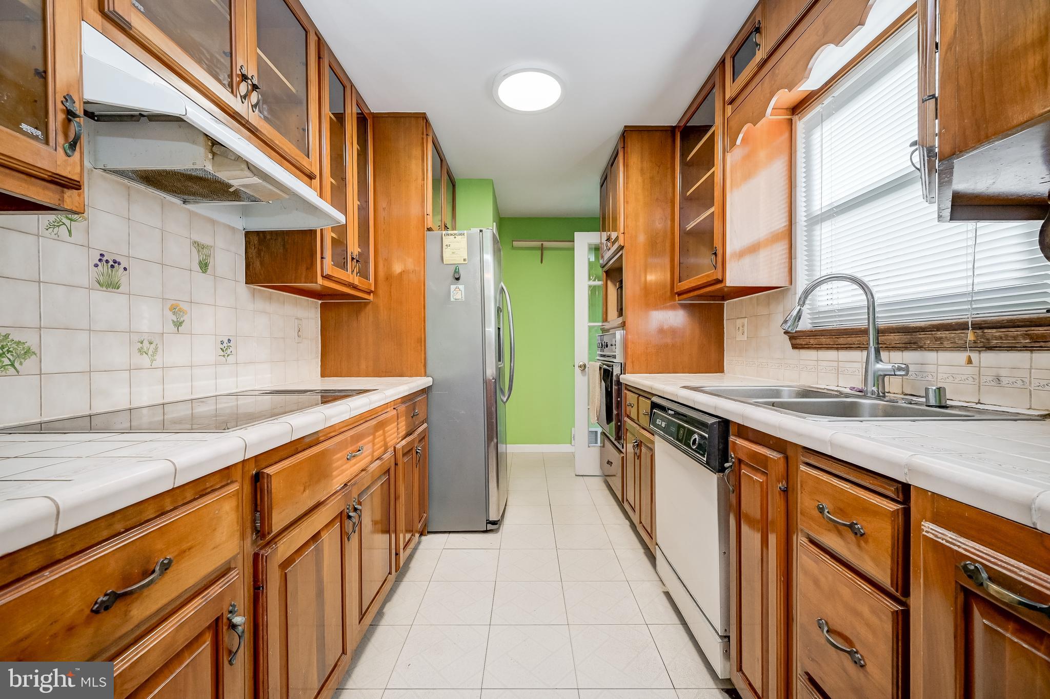 BROYHILL PARK - Residential