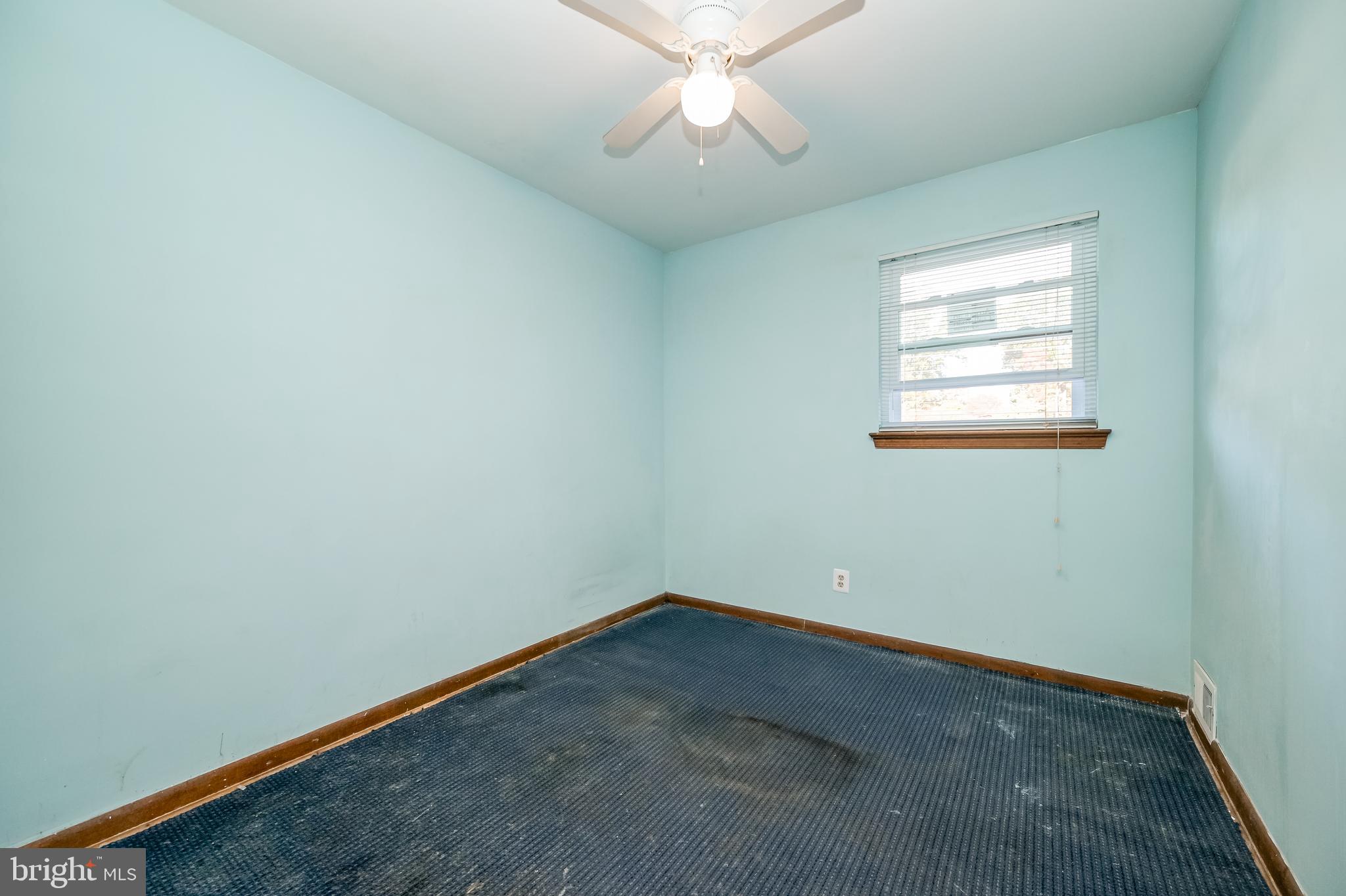 BROYHILL PARK - Residential