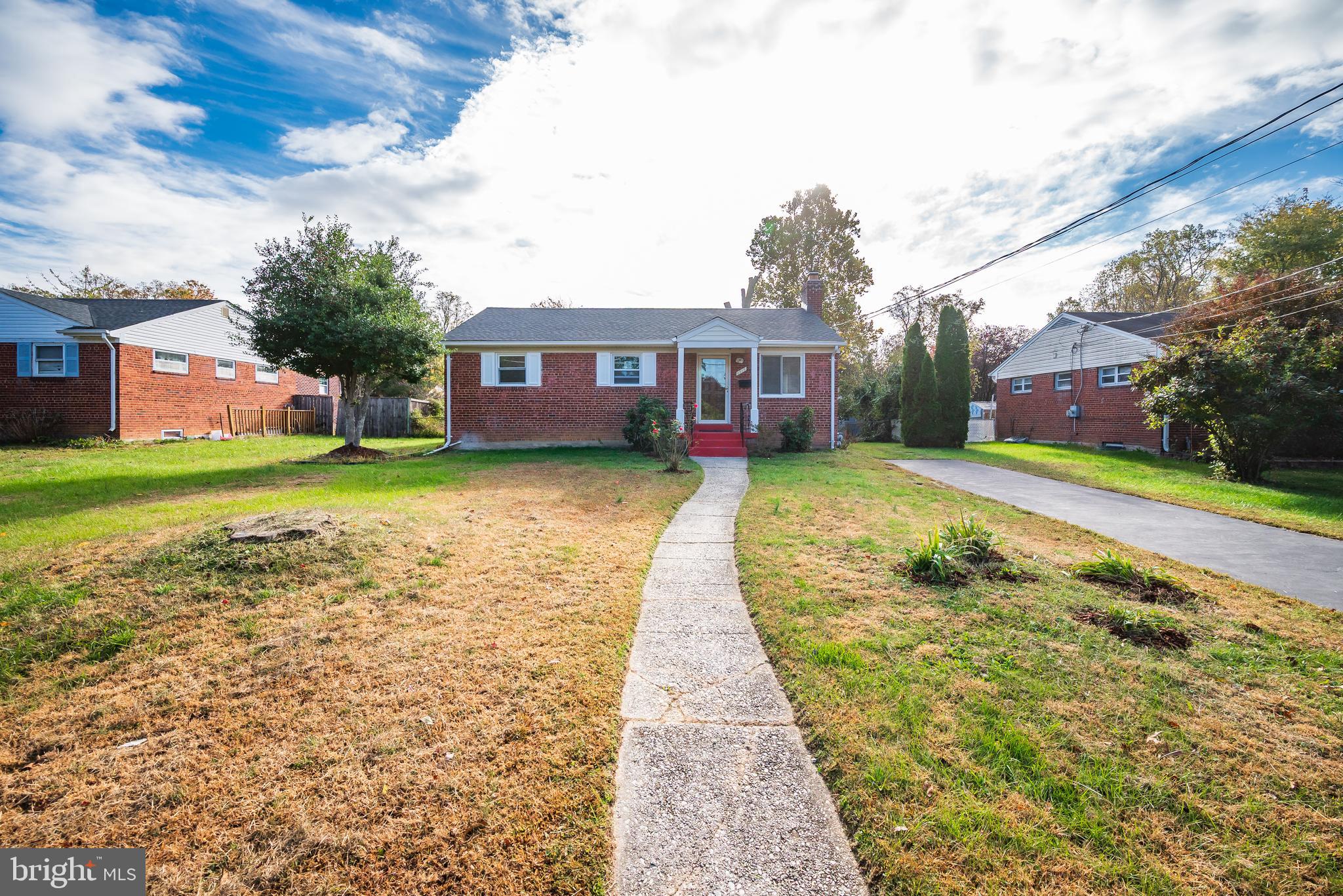 3215 PARKWOOD TERRACE