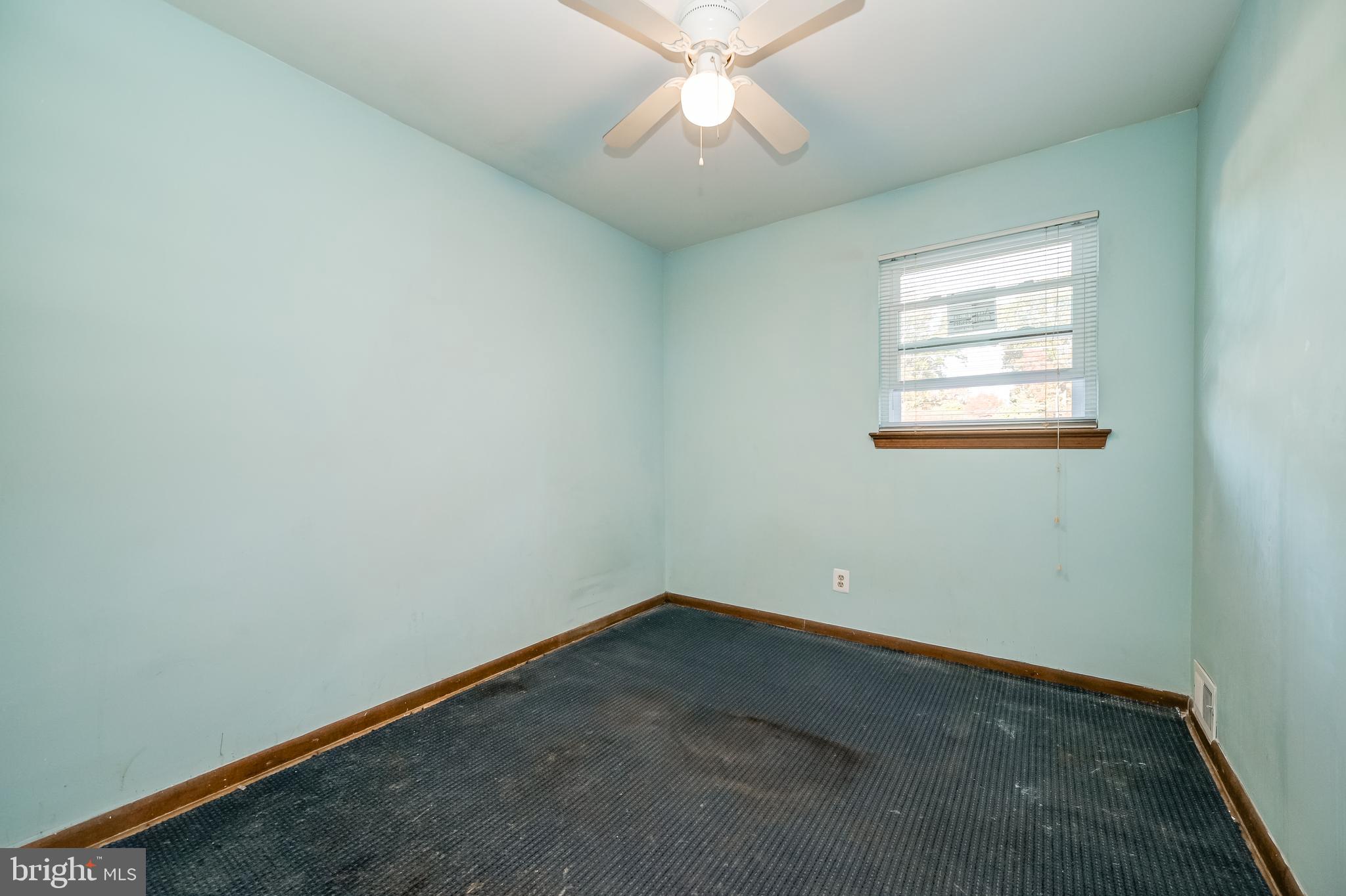 BROYHILL PARK - Residential