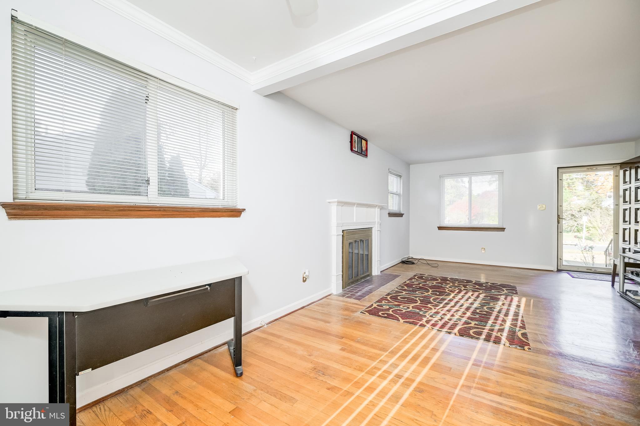 BROYHILL PARK - Residential