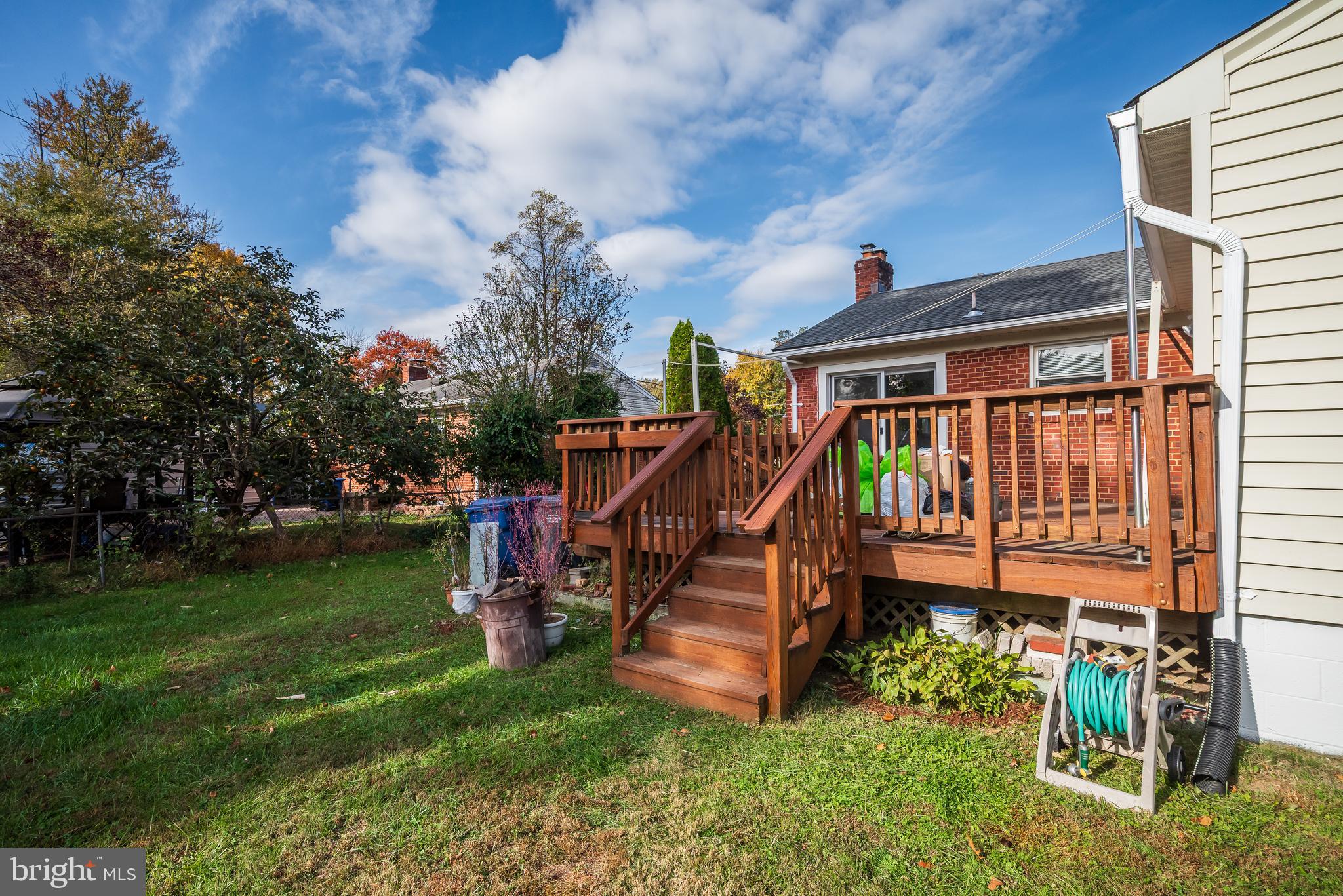 BROYHILL PARK - Residential