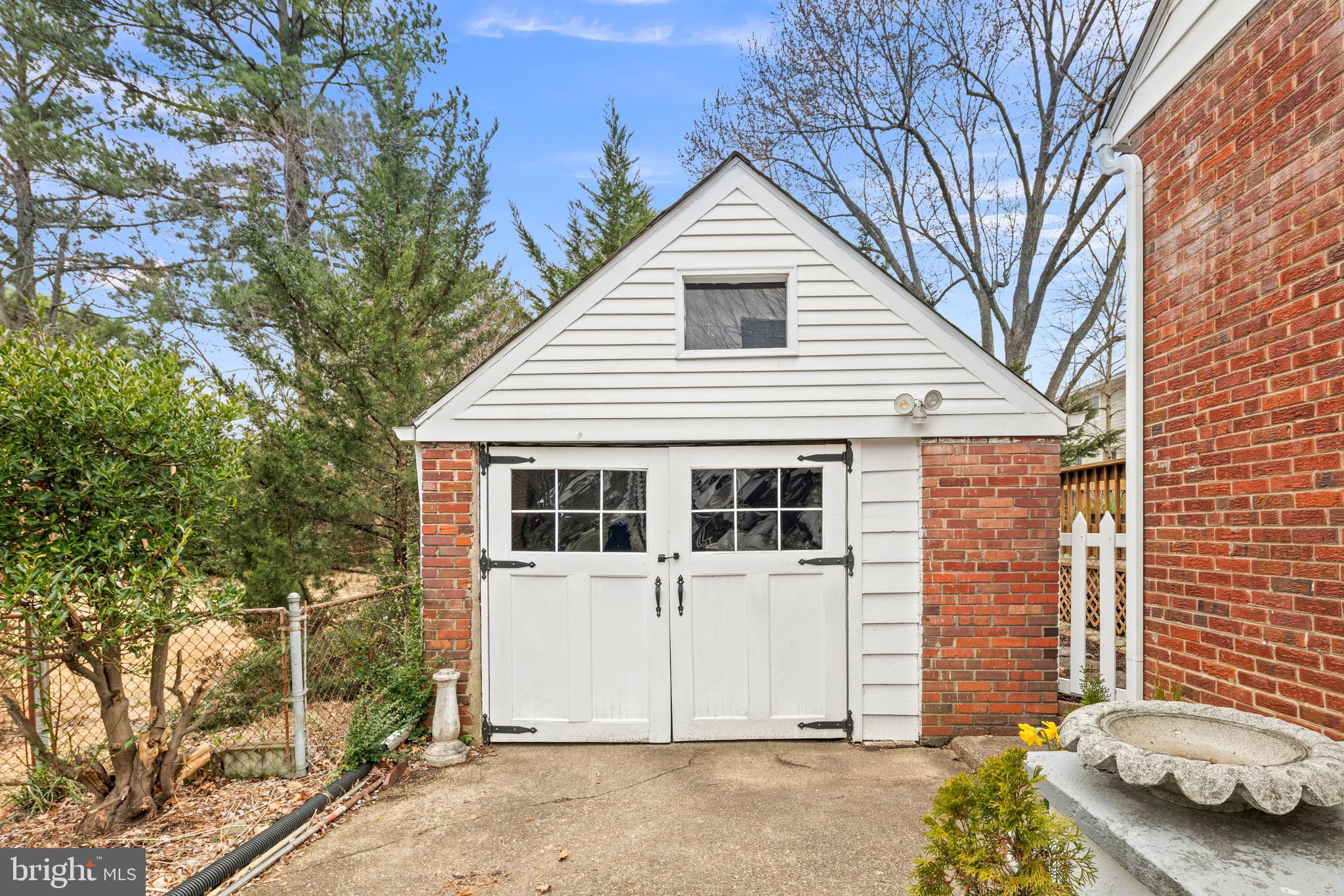 BON AIR - Residential