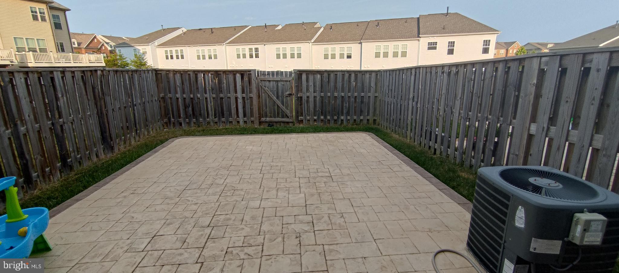 BRAMBLETON - Residential Lease