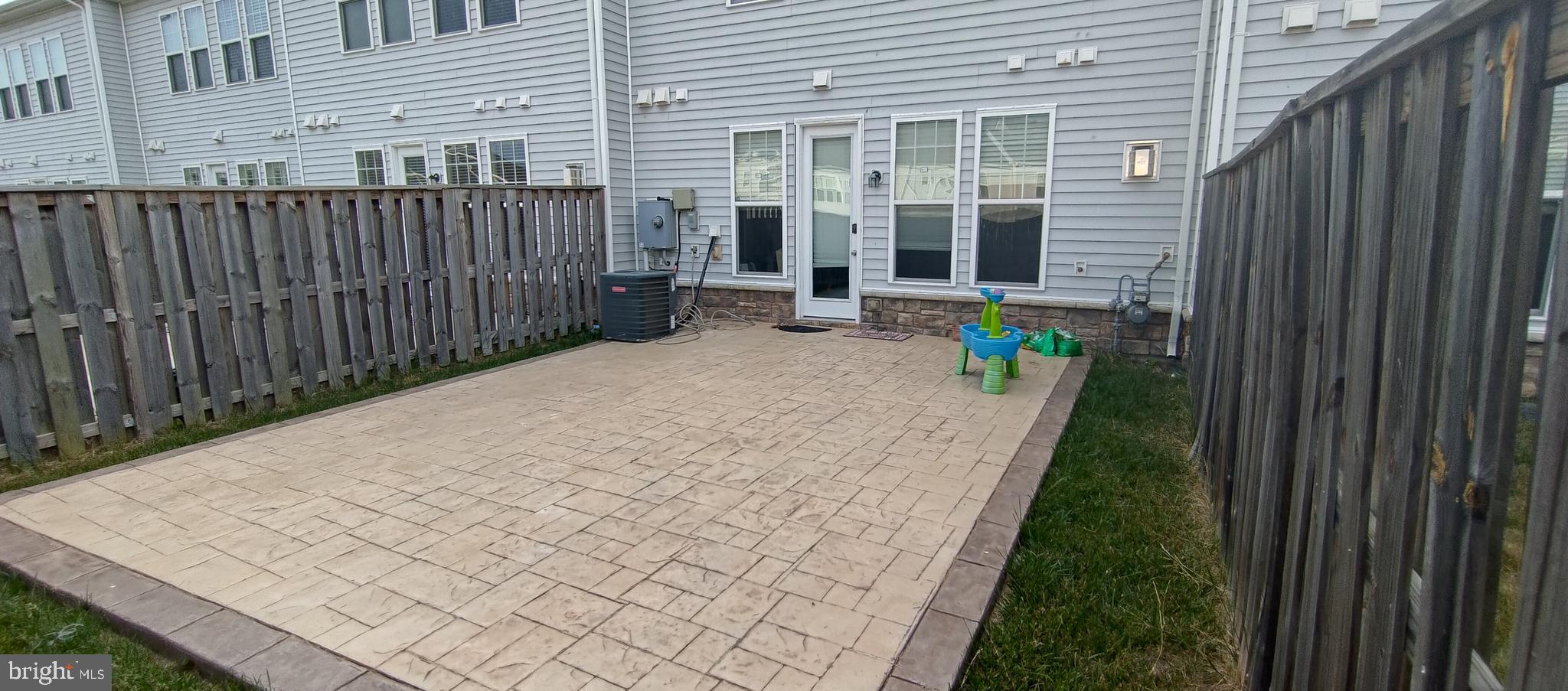 BRAMBLETON - Residential Lease