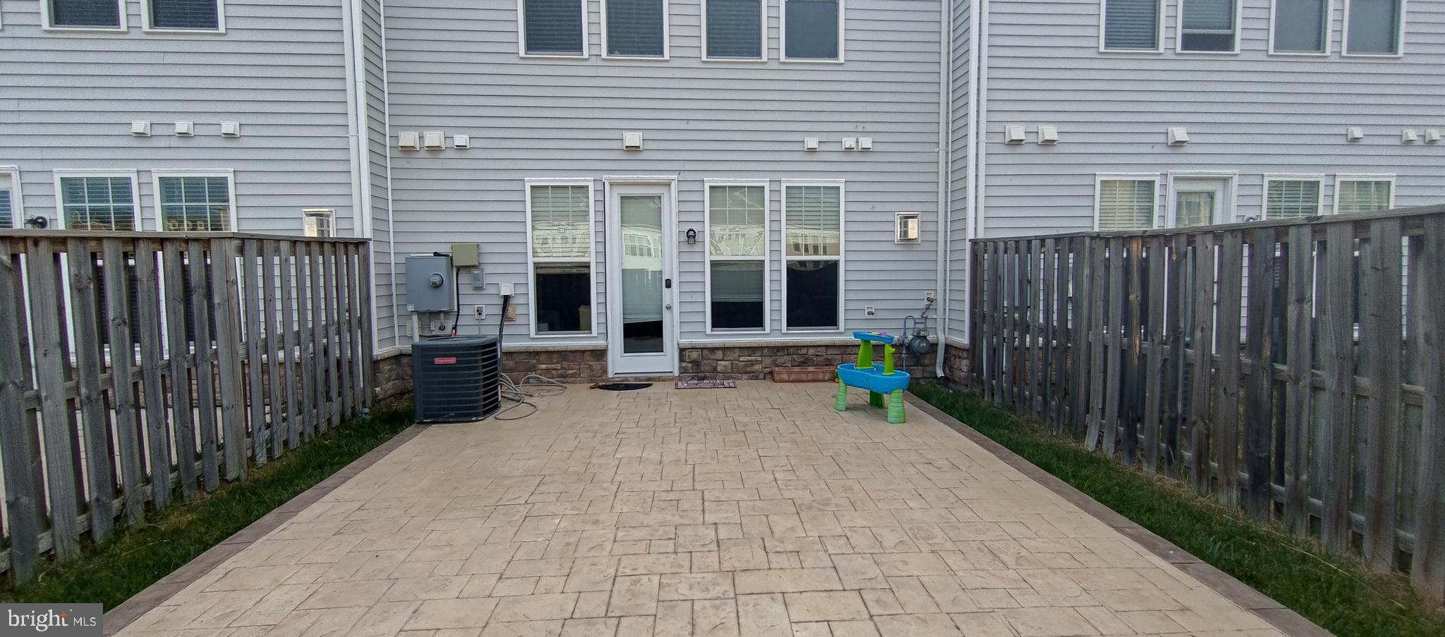 BRAMBLETON - Residential Lease