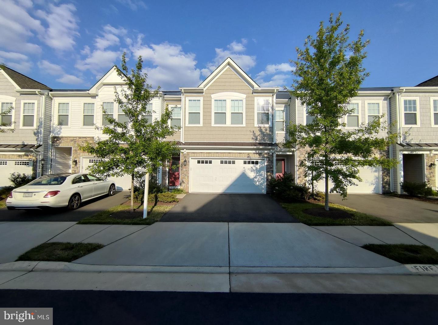 BRAMBLETON - Residential Lease