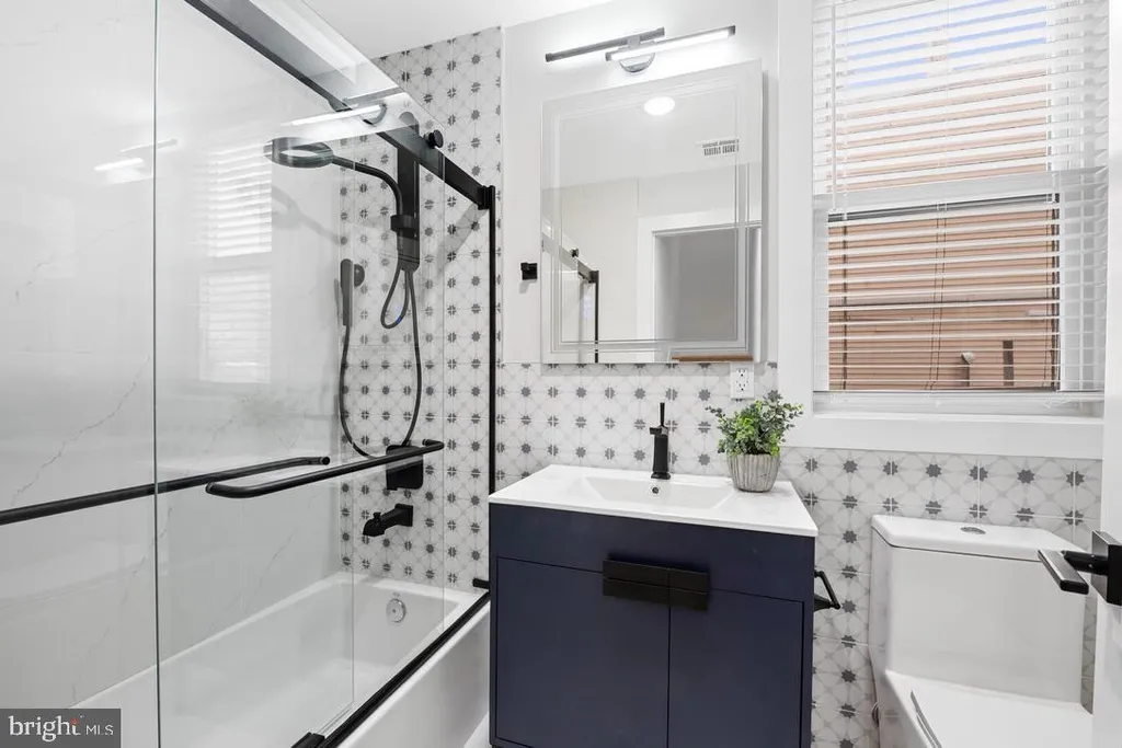 Additional image 15 of 865 Summit Avenue Unit 1, Jersey City, NJ 07307