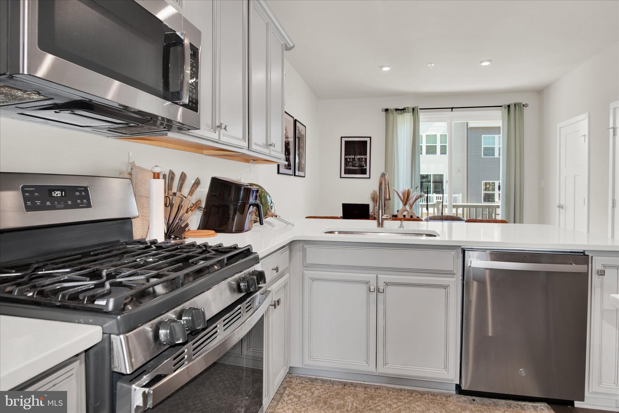 SUMMERFIELD - Residential