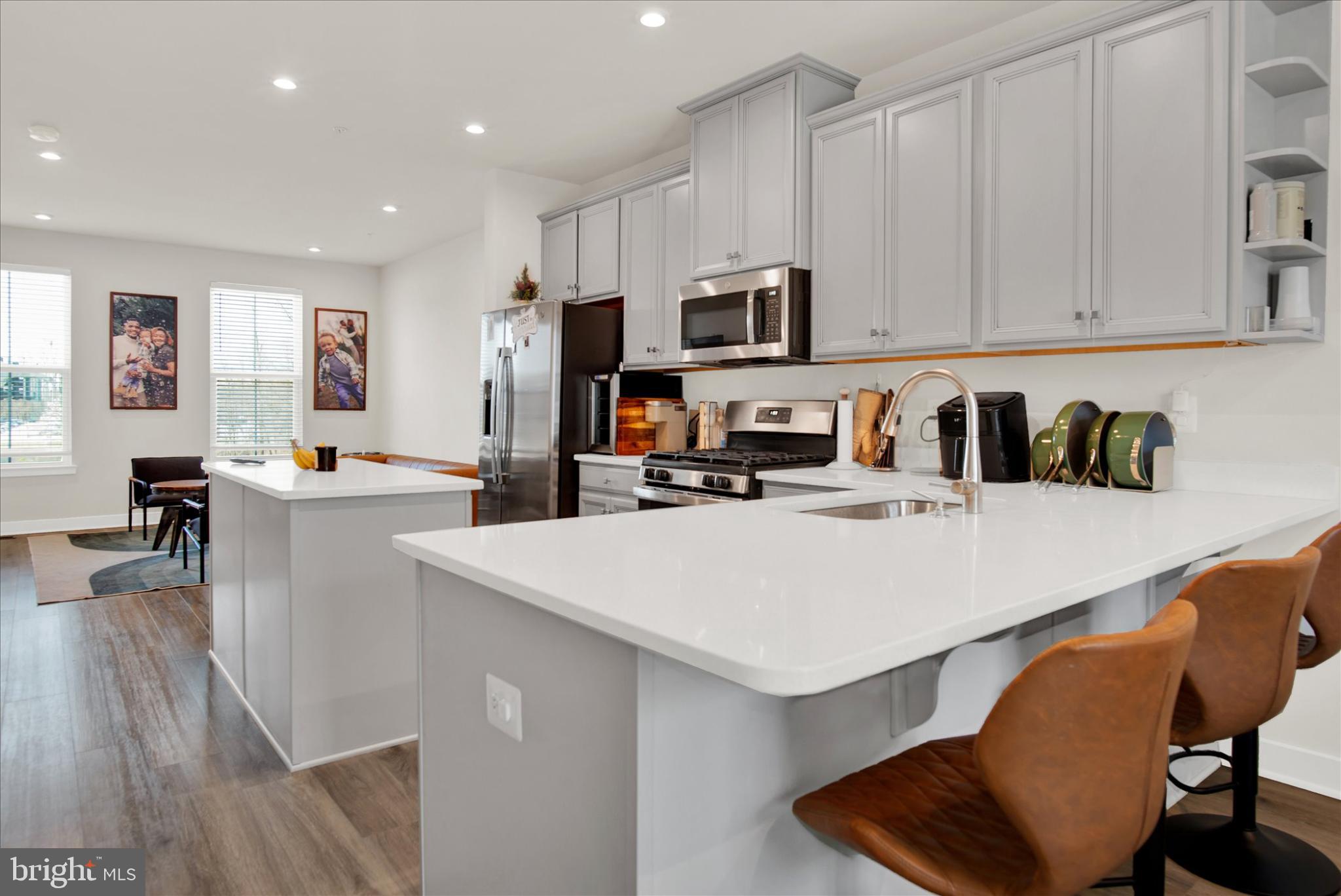 SUMMERFIELD - Residential