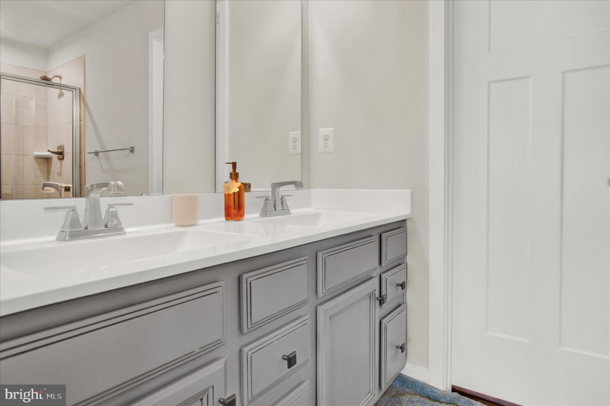 SUMMERFIELD - Residential