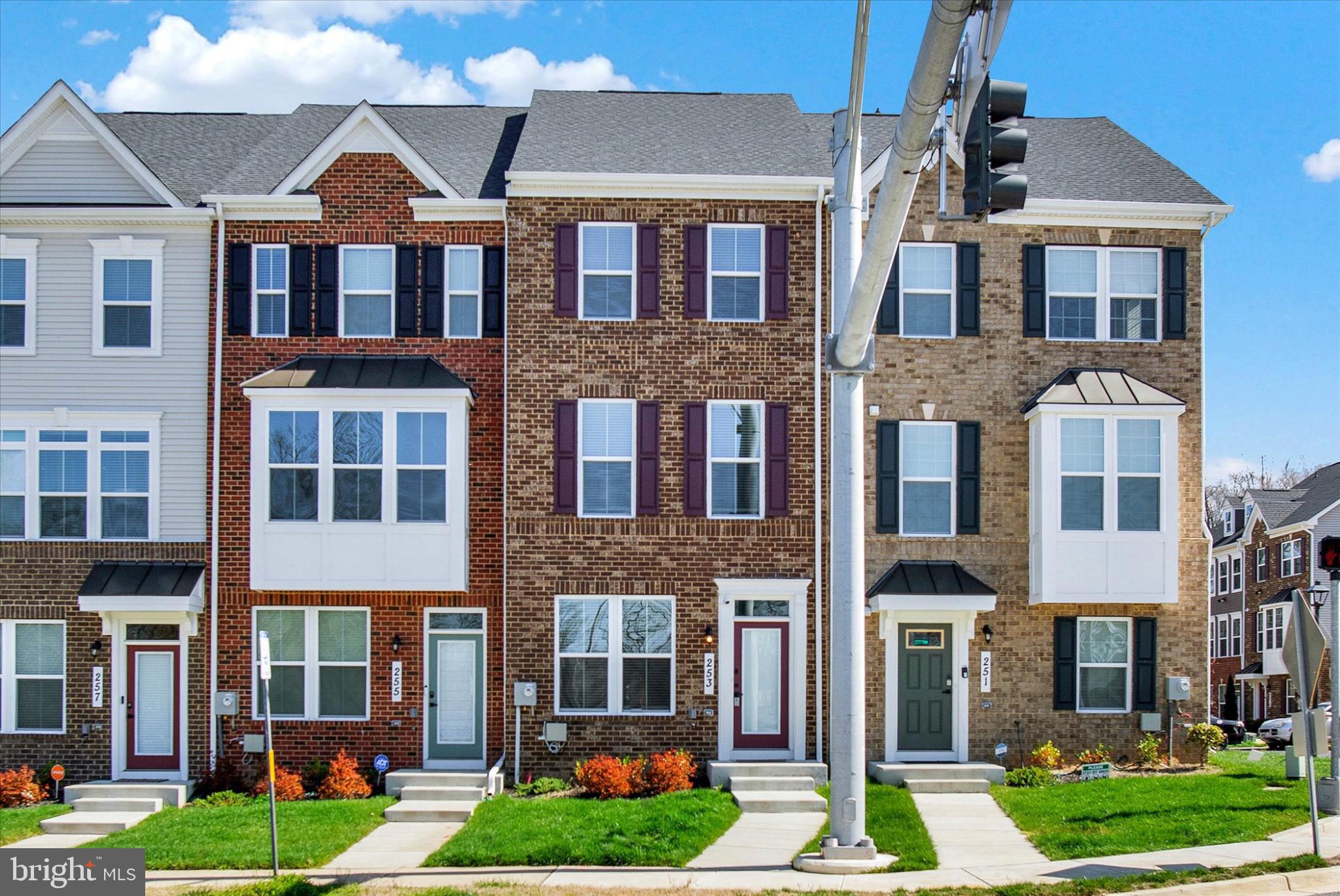 SUMMERFIELD - Residential