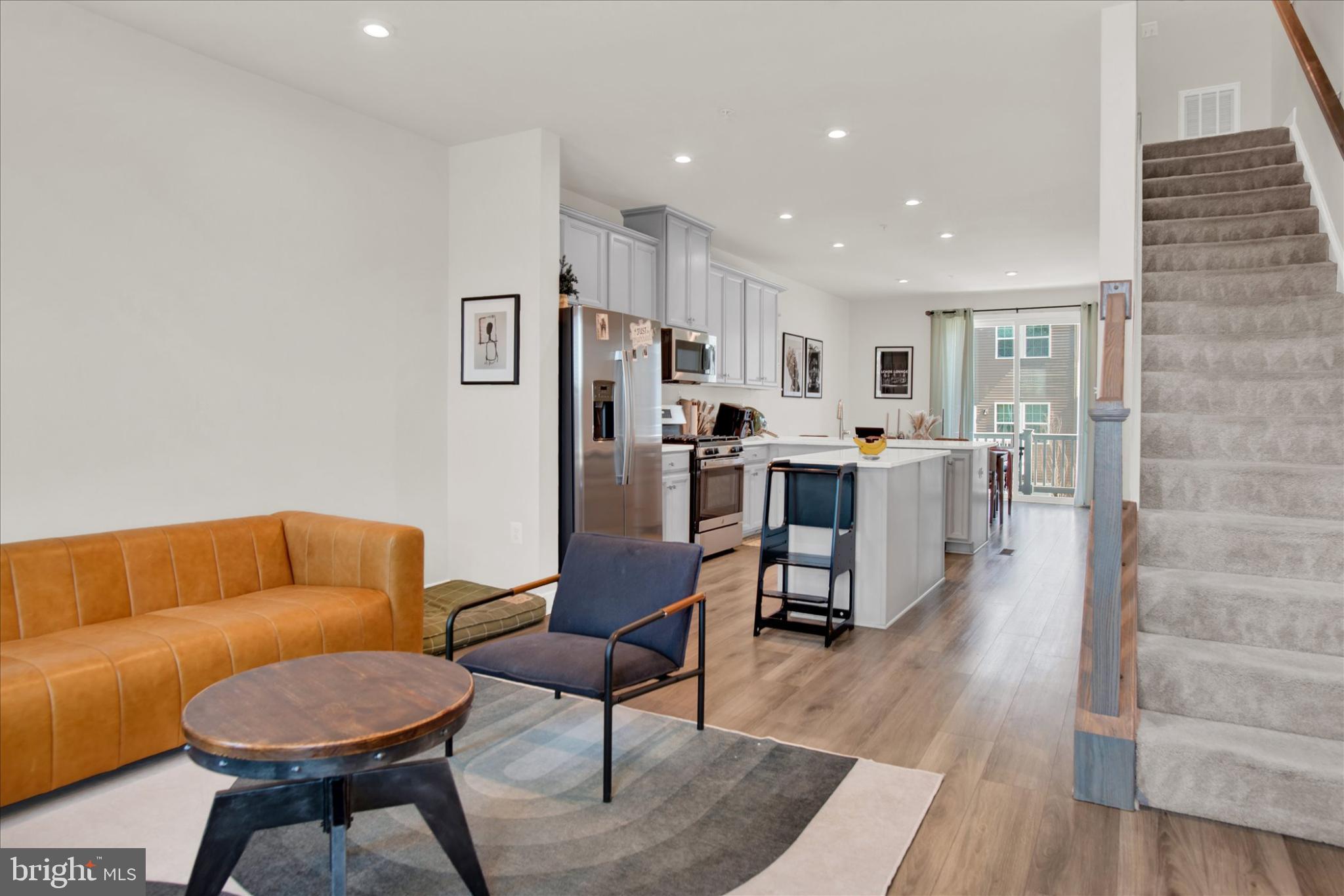 SUMMERFIELD - Residential