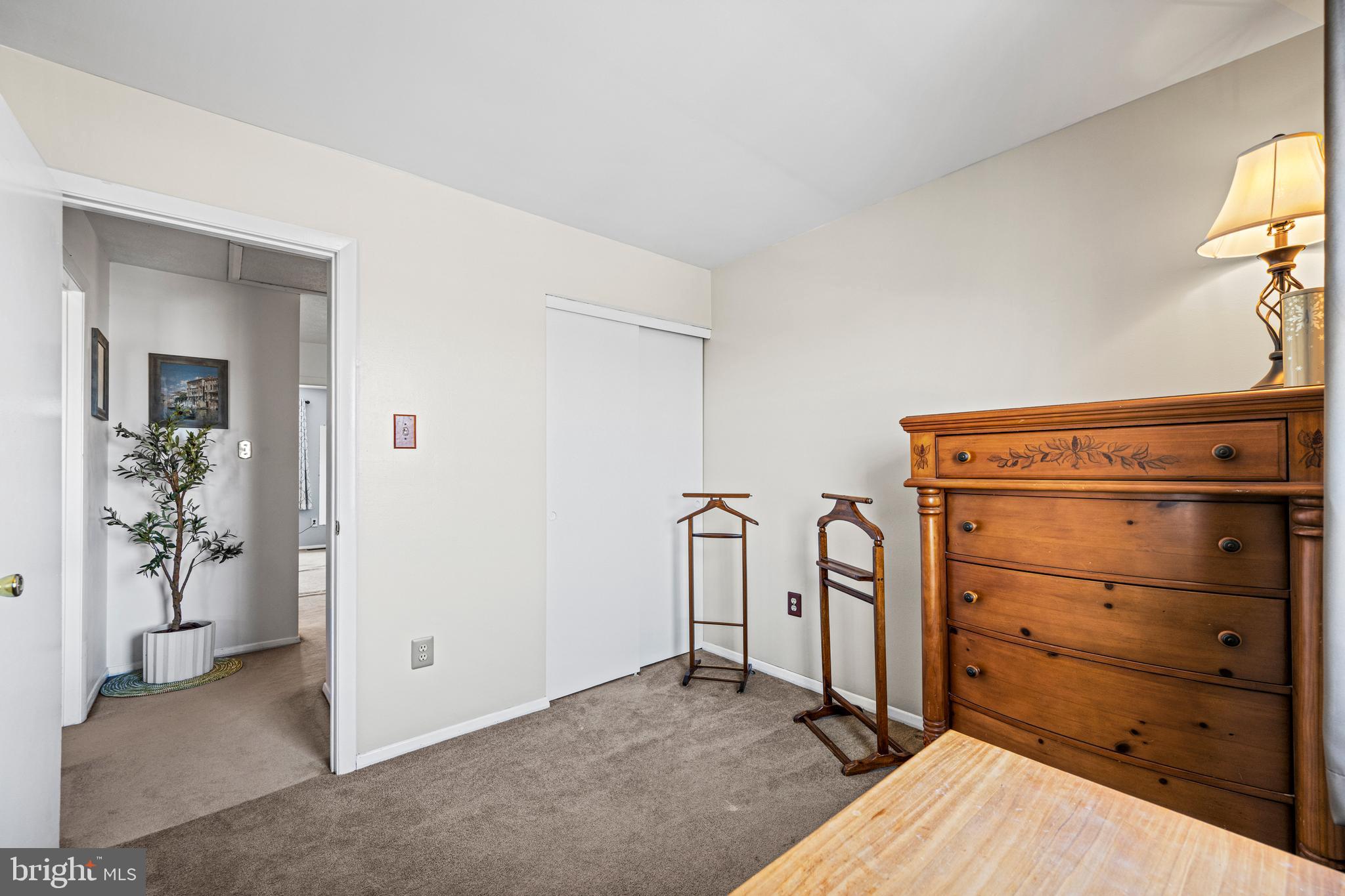 KIMBERLY VILLAGE - Residential