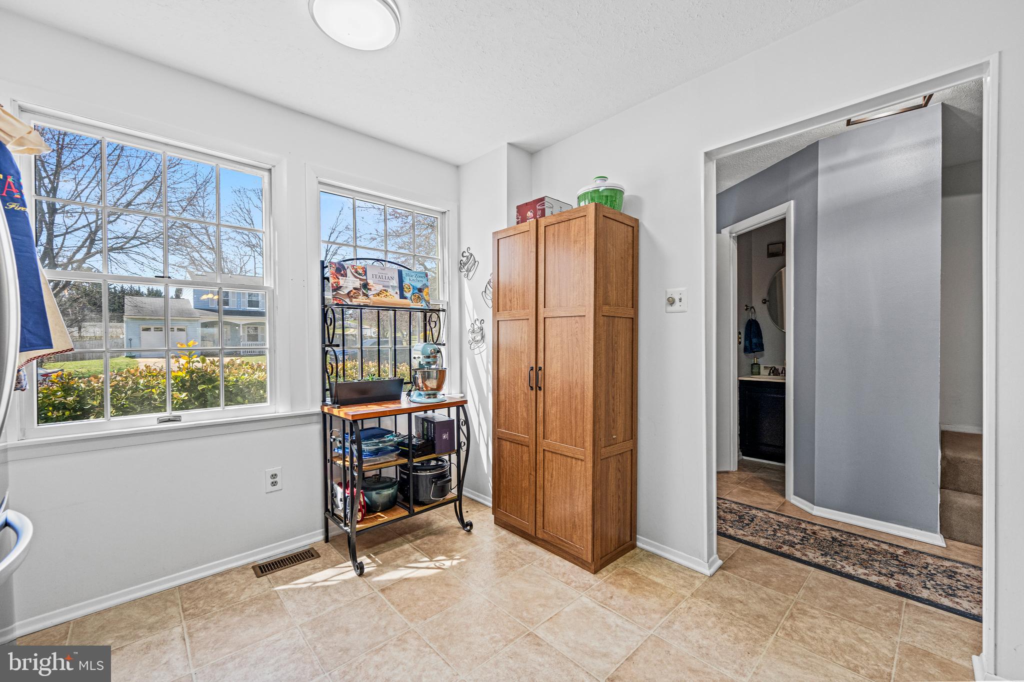 KIMBERLY VILLAGE - Residential