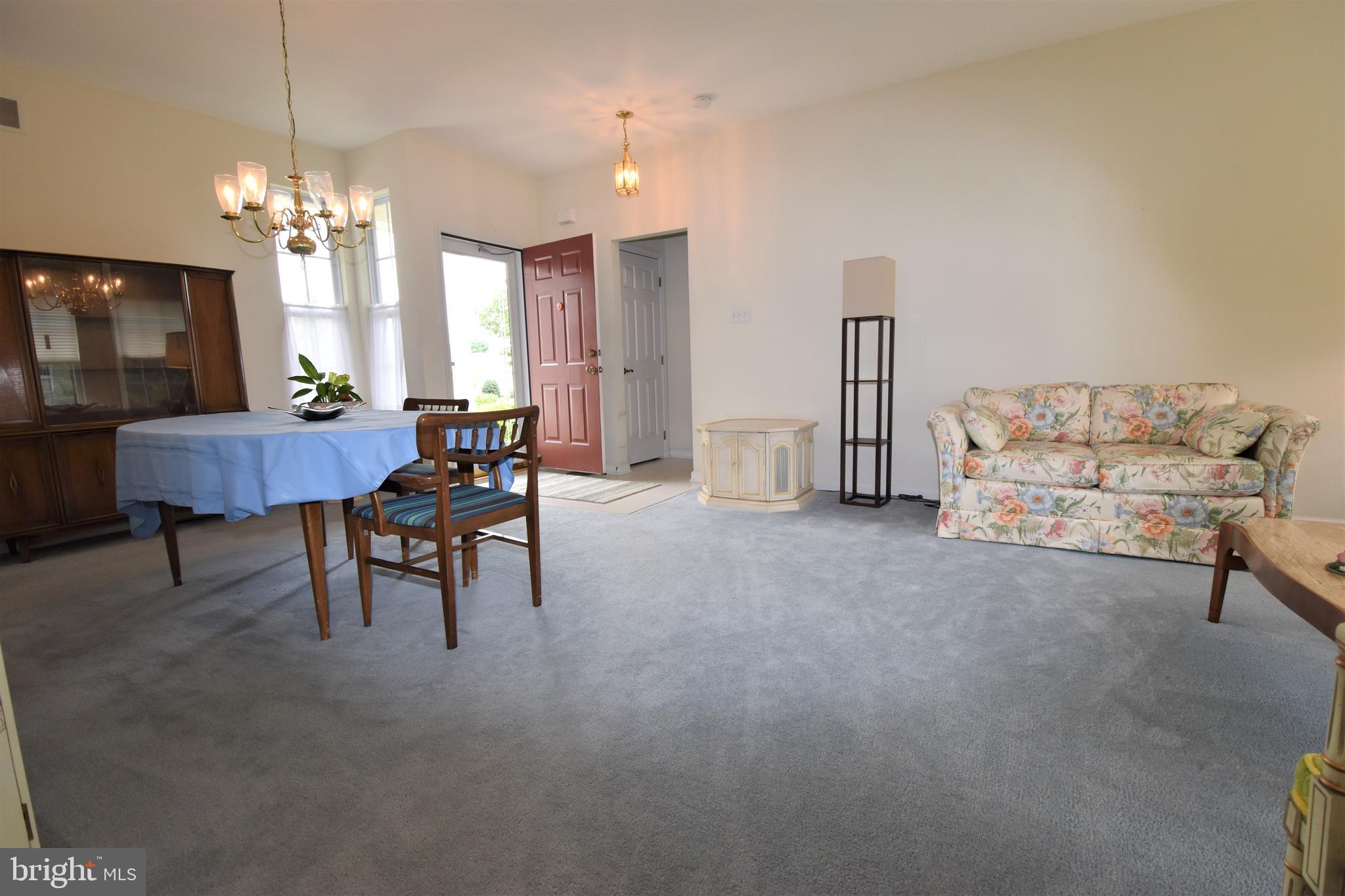 FOX HILL FARM - Residential