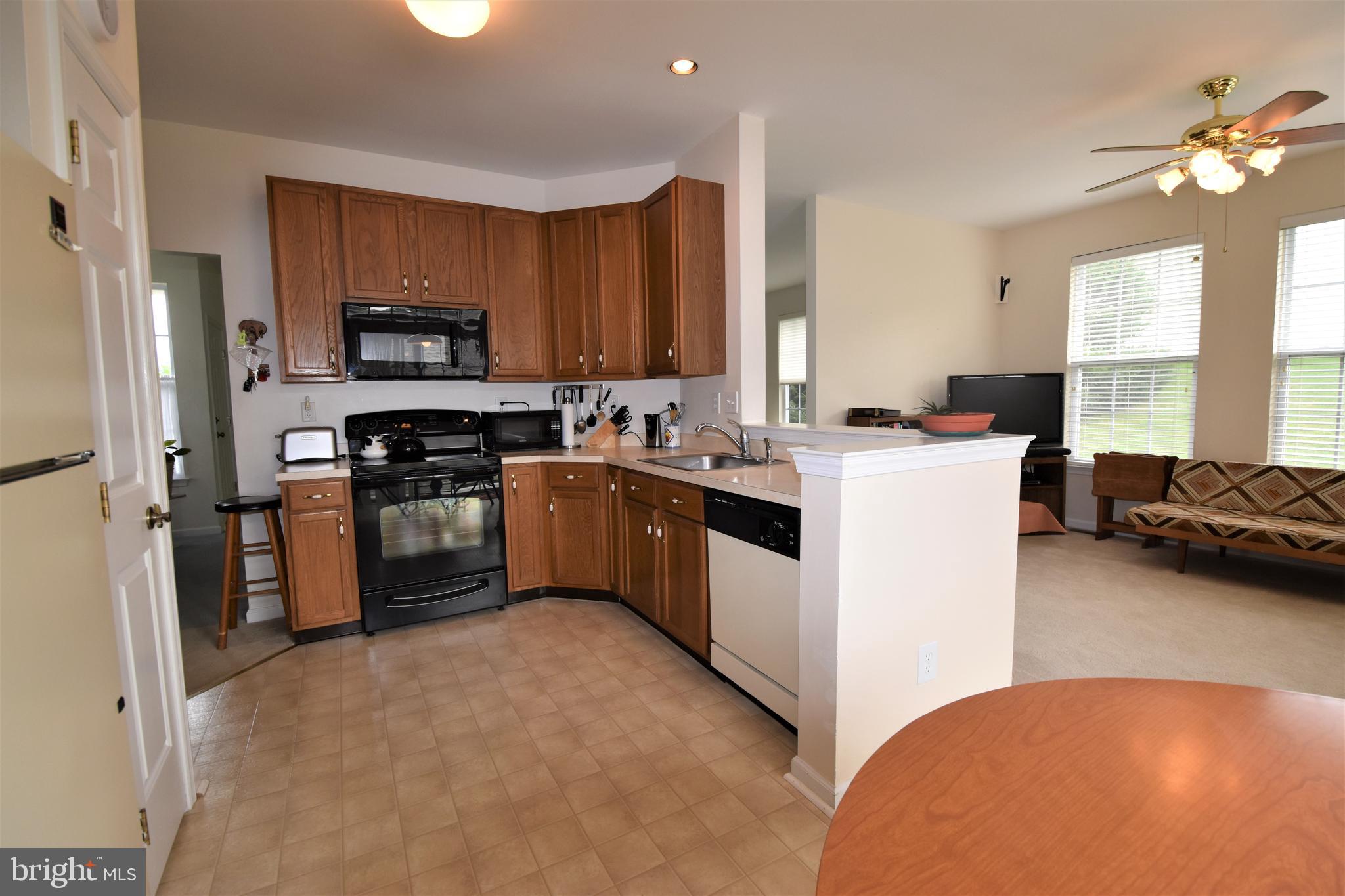 FOX HILL FARM - Residential