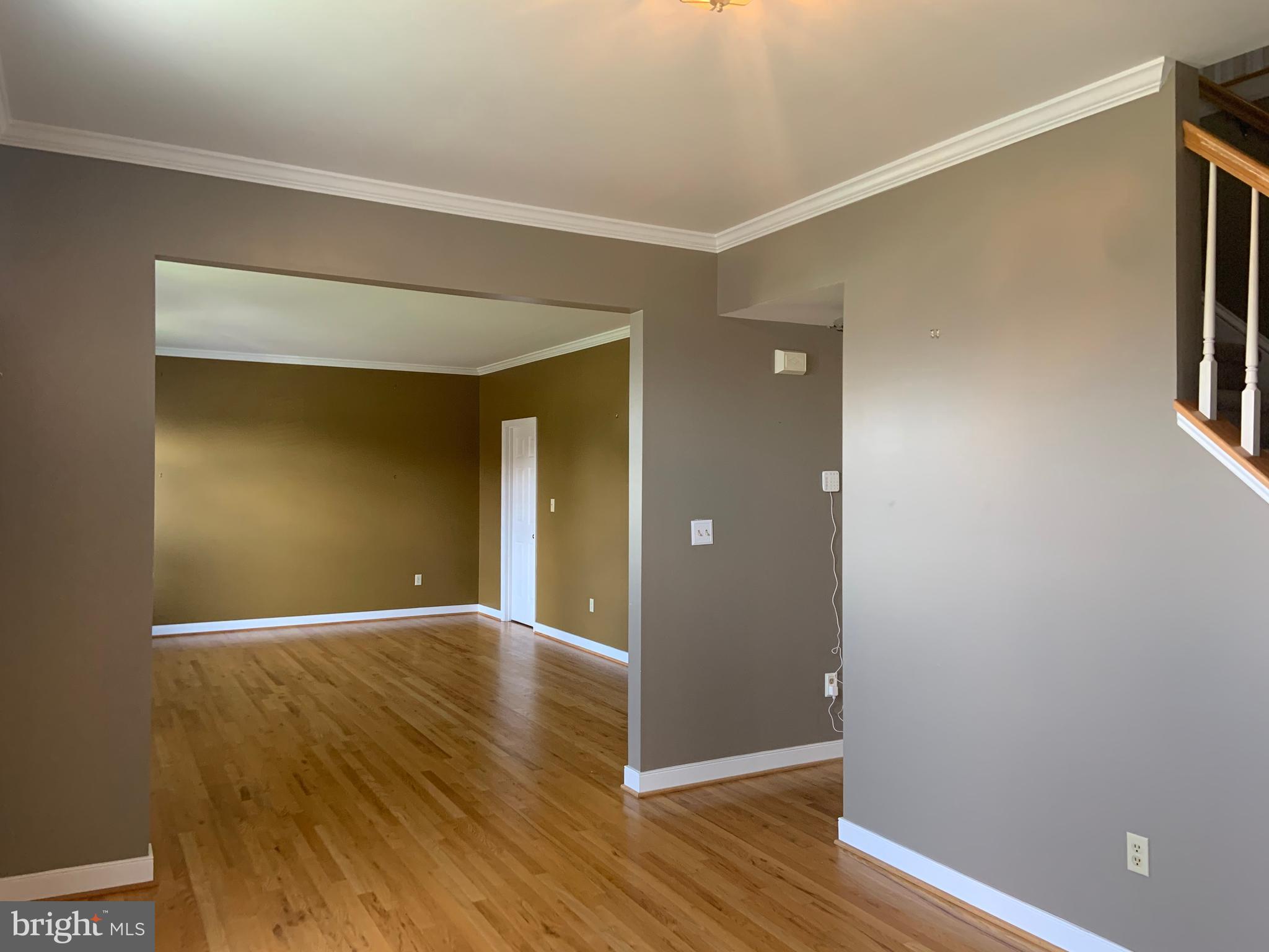 LOCUST HILL - Residential Lease