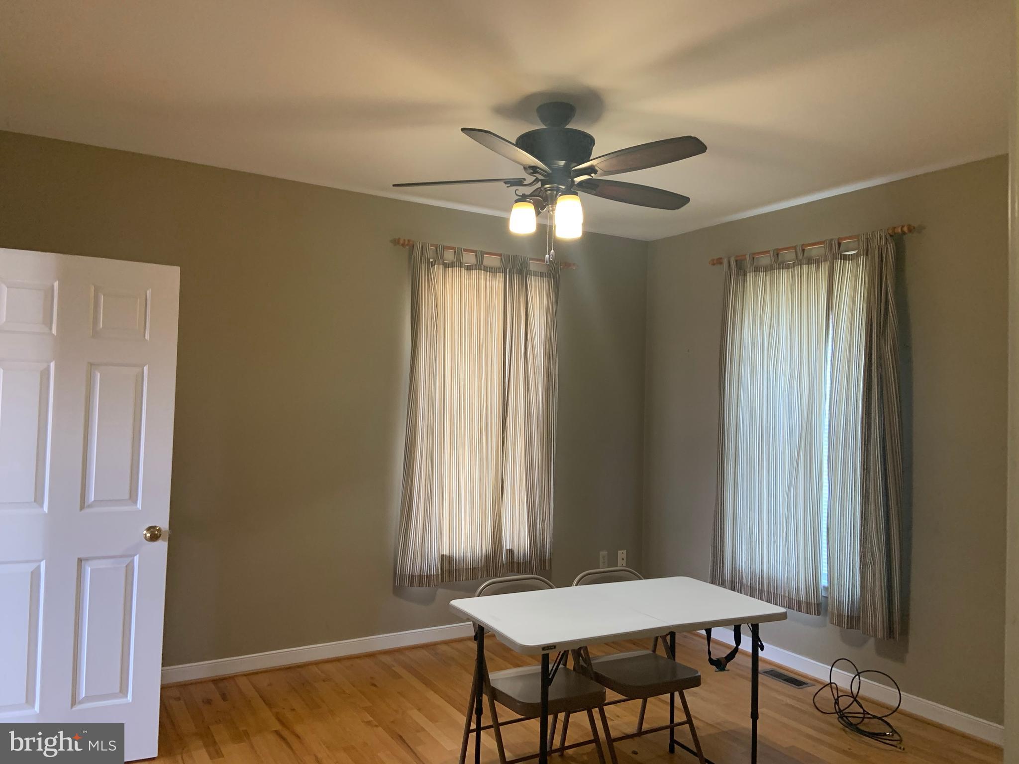 LOCUST HILL - Residential Lease