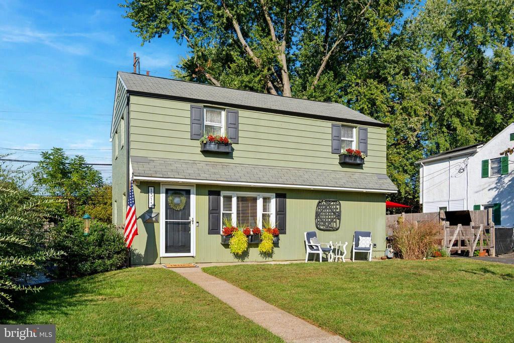 Photo of 1313 Bruce Road, ORELAND, PA 19075 (MLS # PAMC2157956)
