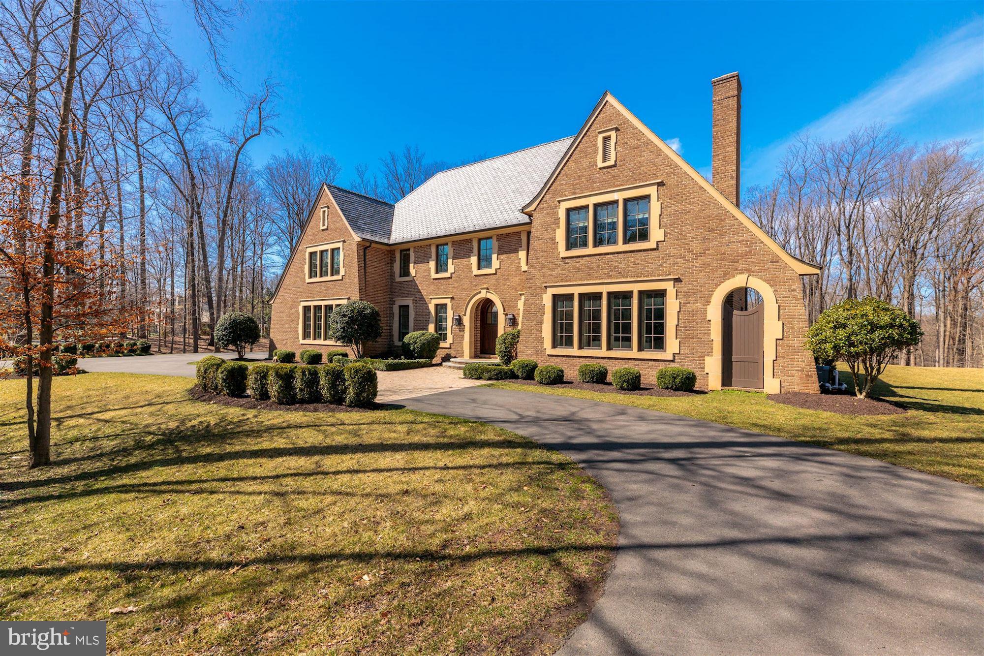 BULL NECK - Residential