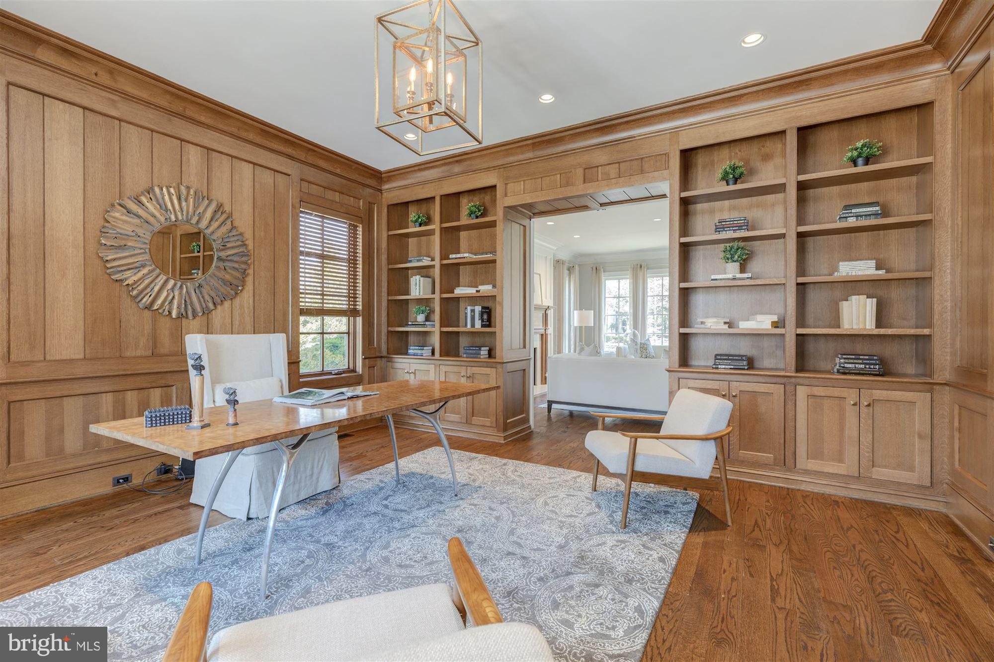 BULL NECK - Residential