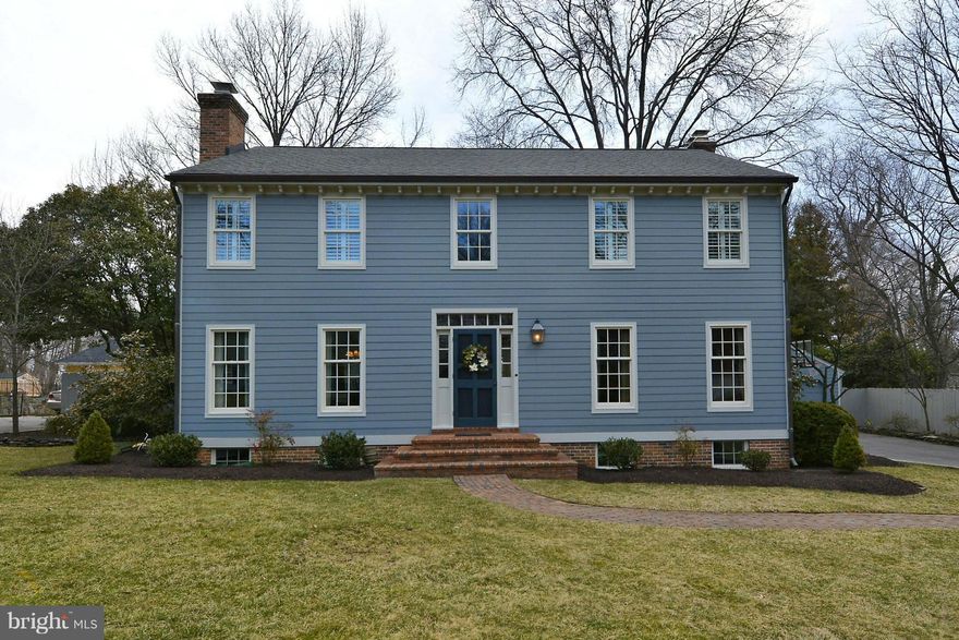 One of  Wellingtons most recognized homes. This one is sure to please. 1/2 acre lot a stones throw from the Potomac River with winter river views, pool, private yard and detached 2 car garage. Period details throughout from pegged hardwood flooring, 3 beautiful fireplaces, new Andersen windows, Hardiplank siding, renovated bathrooms and more. Don't miss this one.