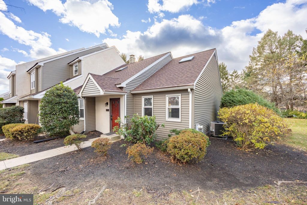 Photo of 1104 Saint Michaels Court #1104, CHESTER SPRINGS, PA 19425 (MLS # PACT2116310)