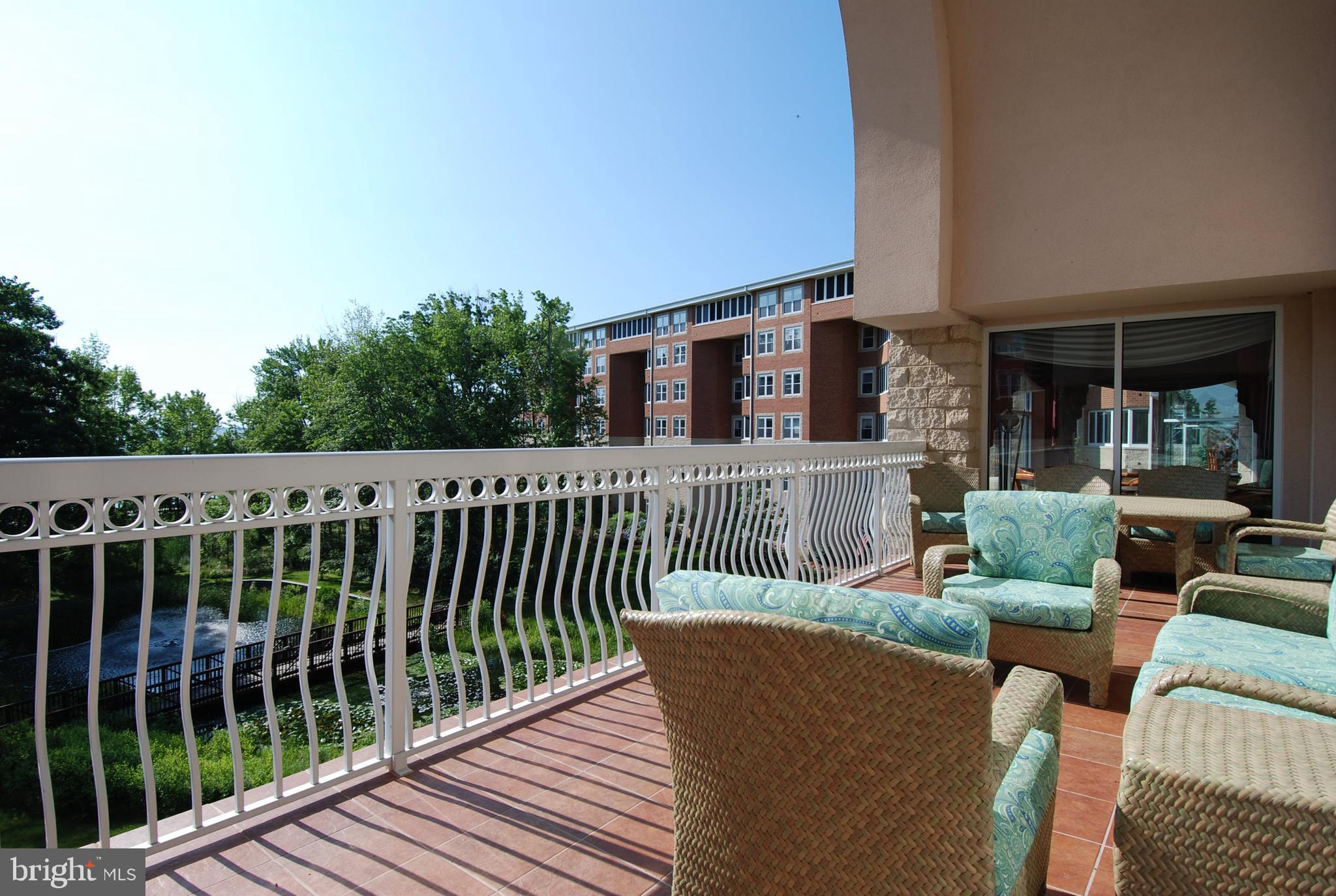 BAYWOODS OF ANNAPOLIS - Residential