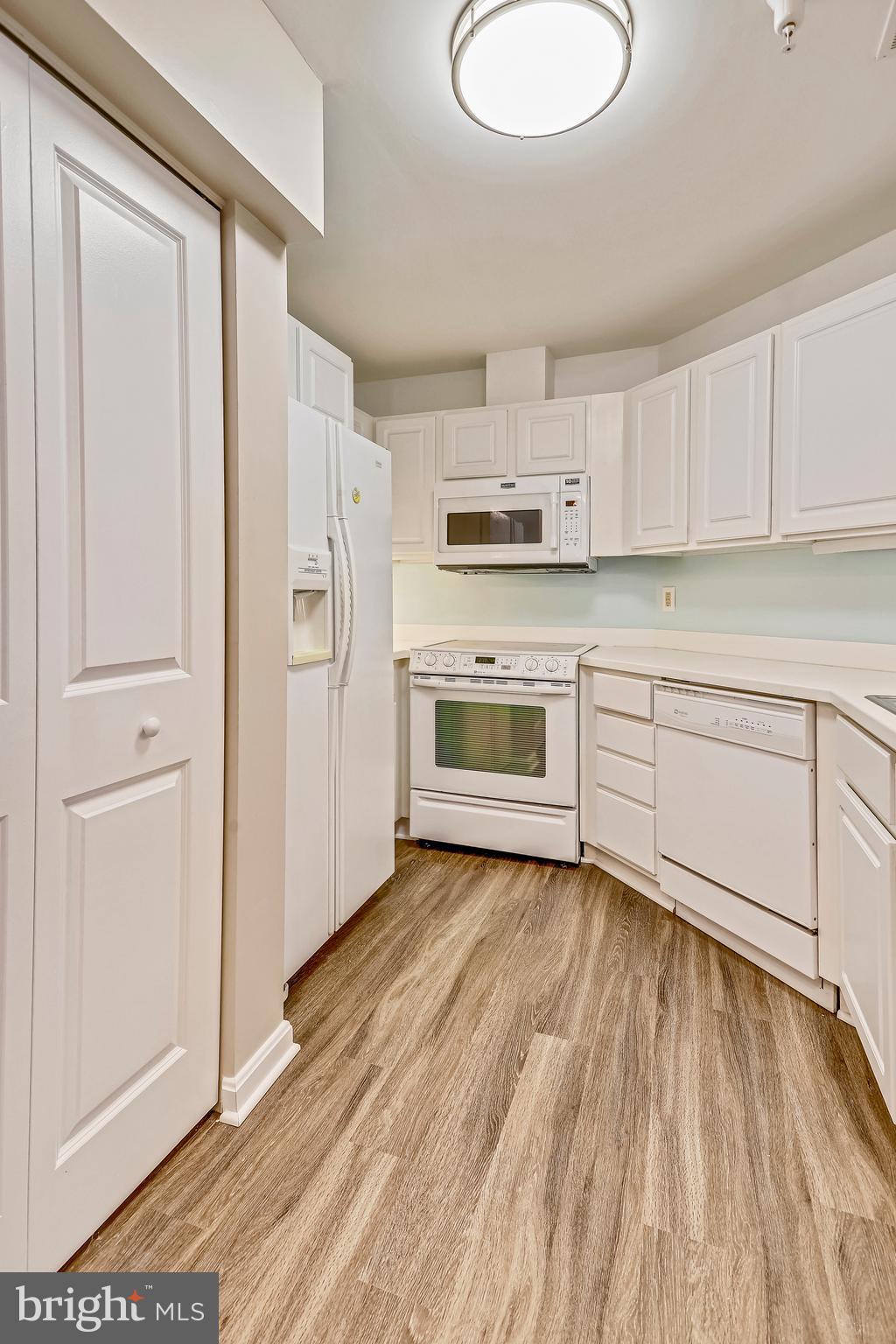 BAYWOODS OF ANNAPOLIS - Residential