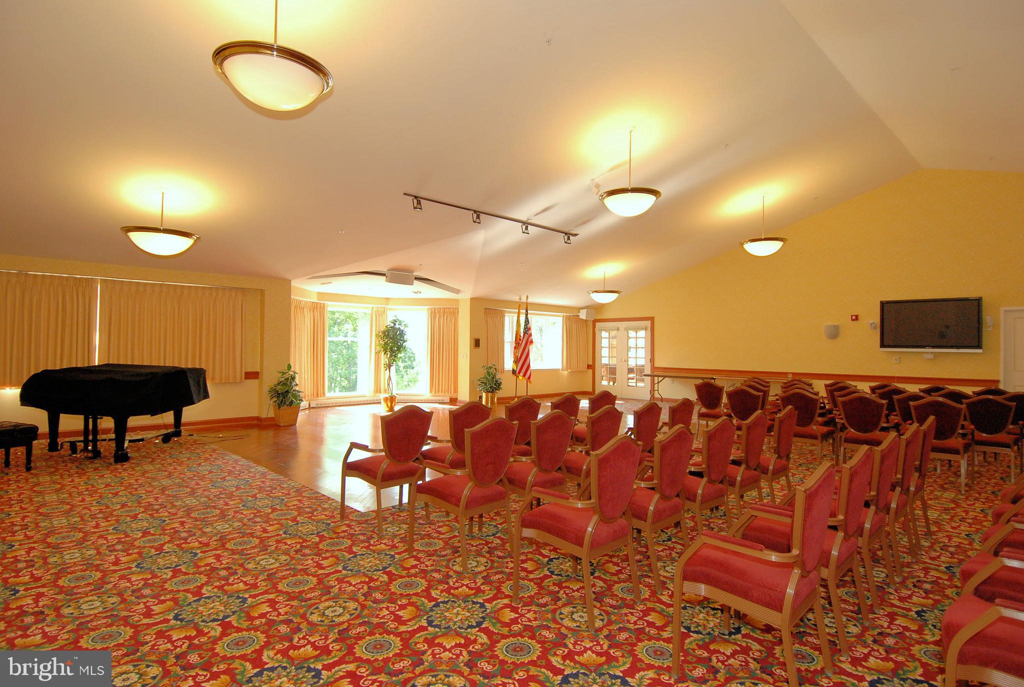 BAYWOODS OF ANNAPOLIS - Residential