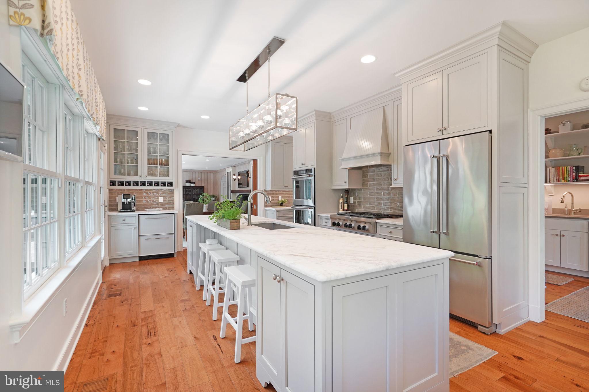 SHIRLEY WOODS - Residential