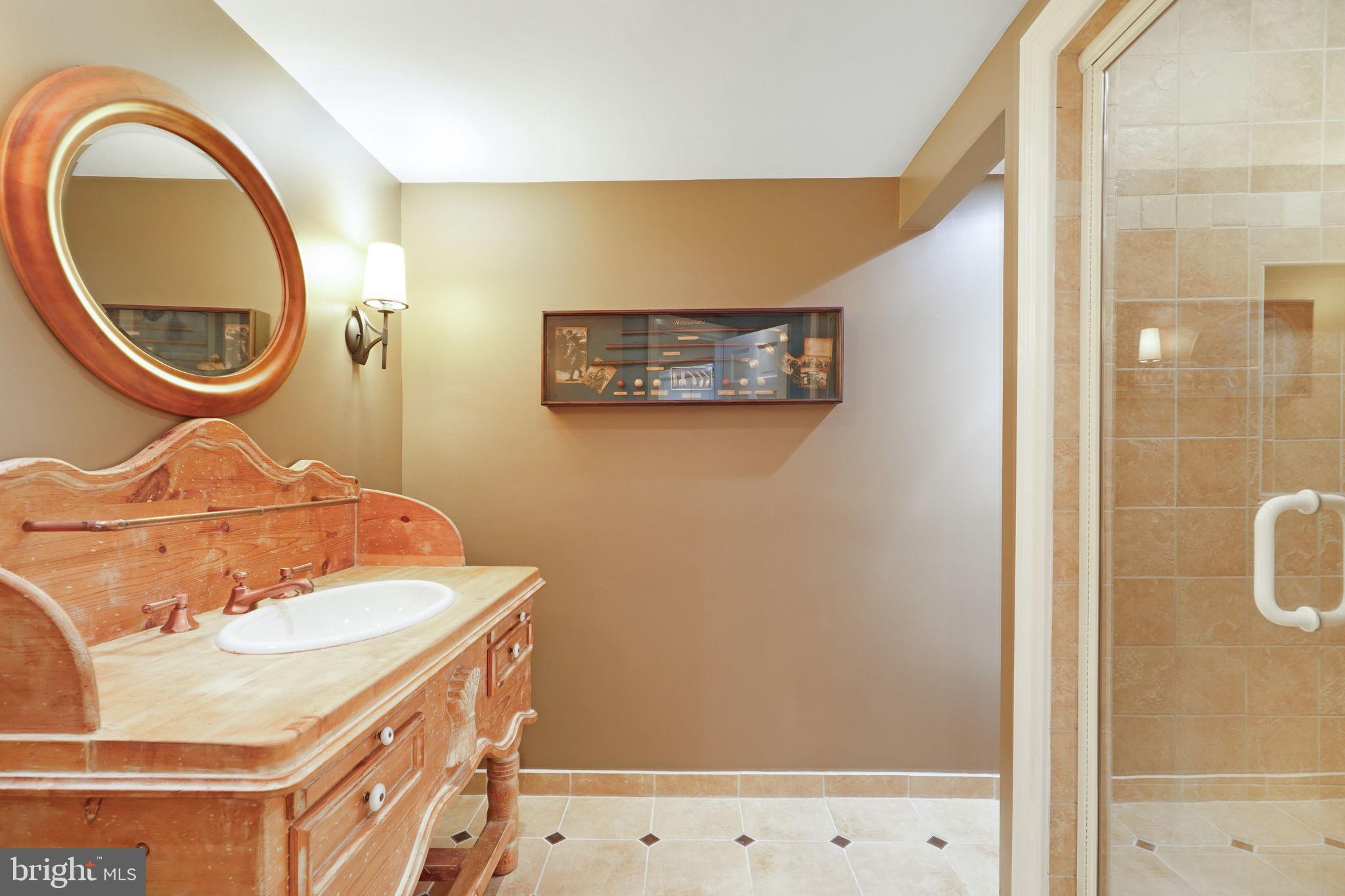 SHIRLEY WOODS - Residential