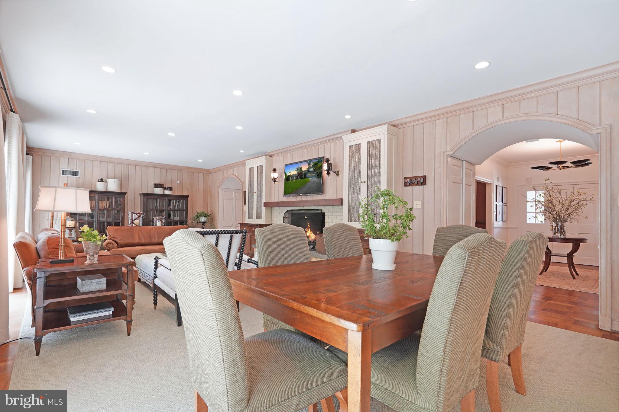 SHIRLEY WOODS - Residential