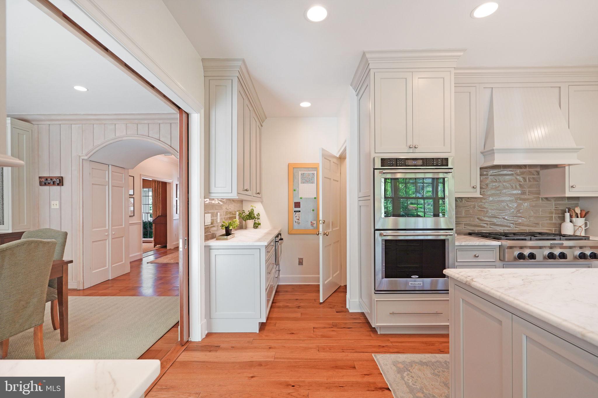 SHIRLEY WOODS - Residential