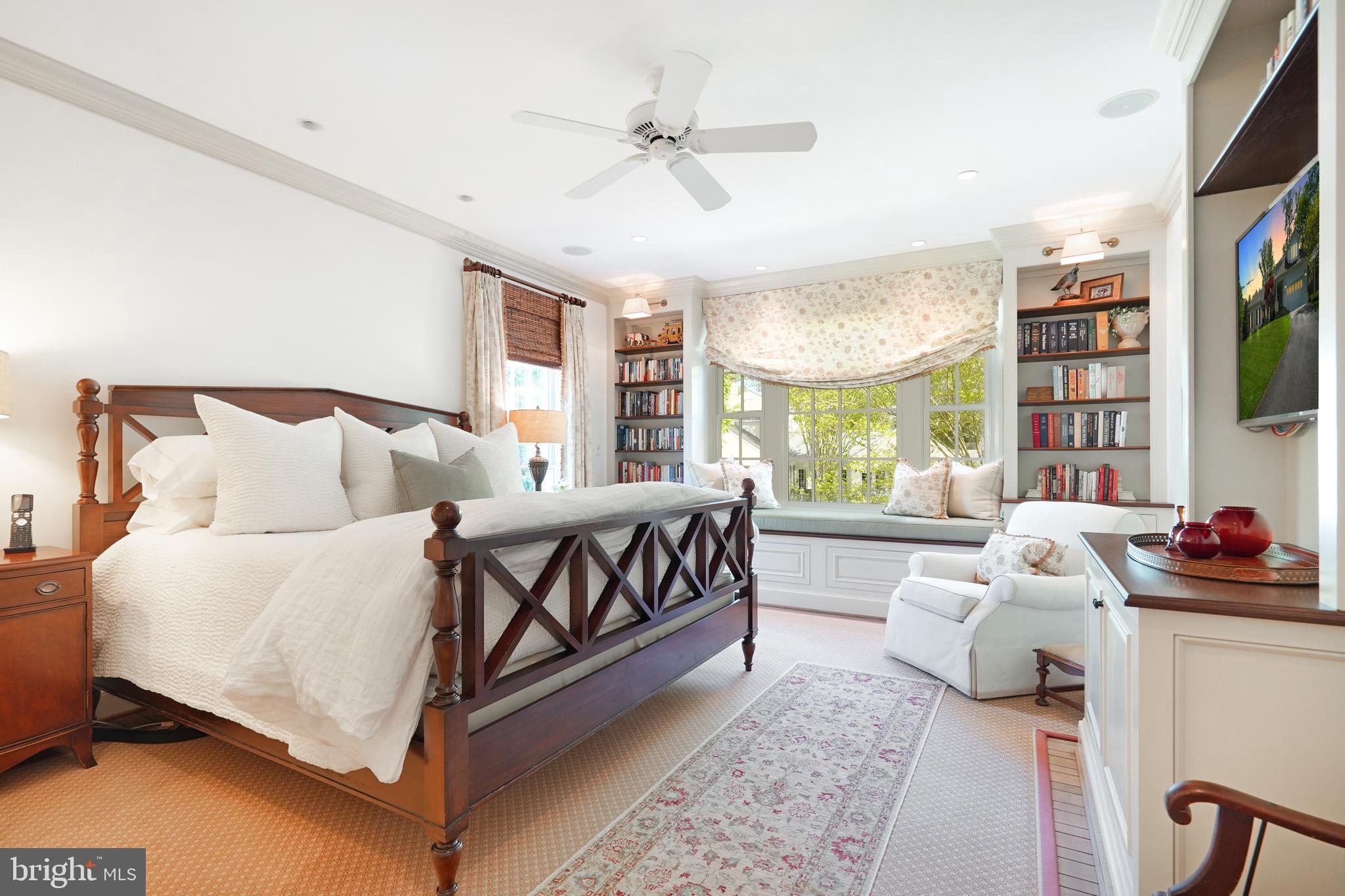 SHIRLEY WOODS - Residential