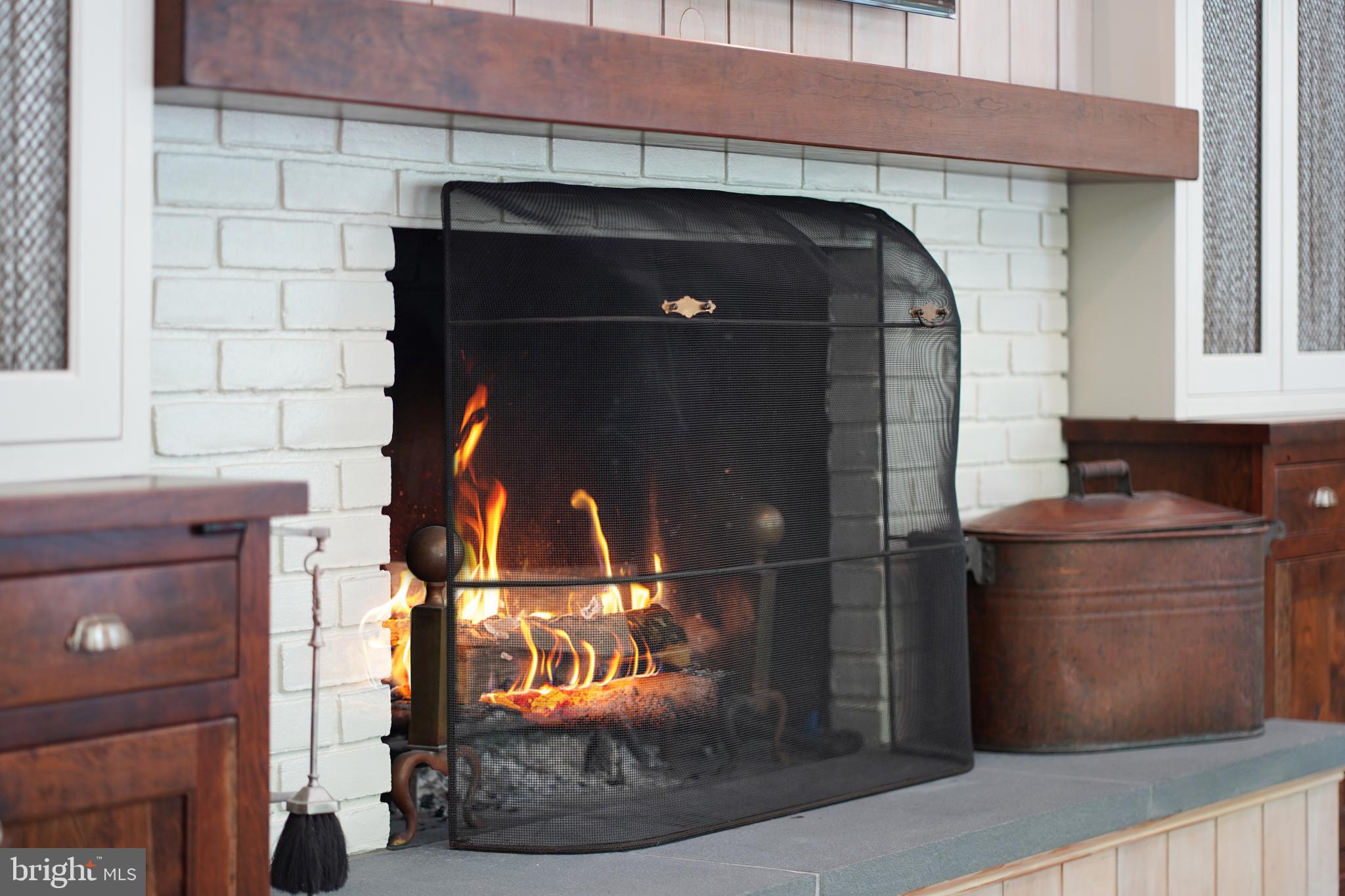 SHIRLEY WOODS - Residential