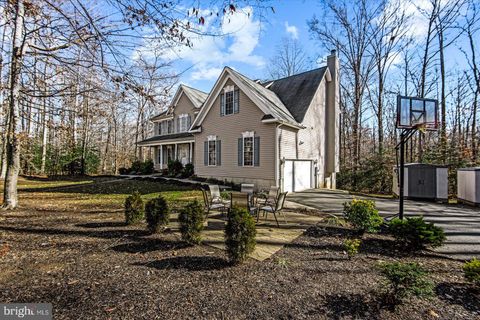 7931 LAKE ANNA PARKWAY SPOTSYLVANIA VA 22551