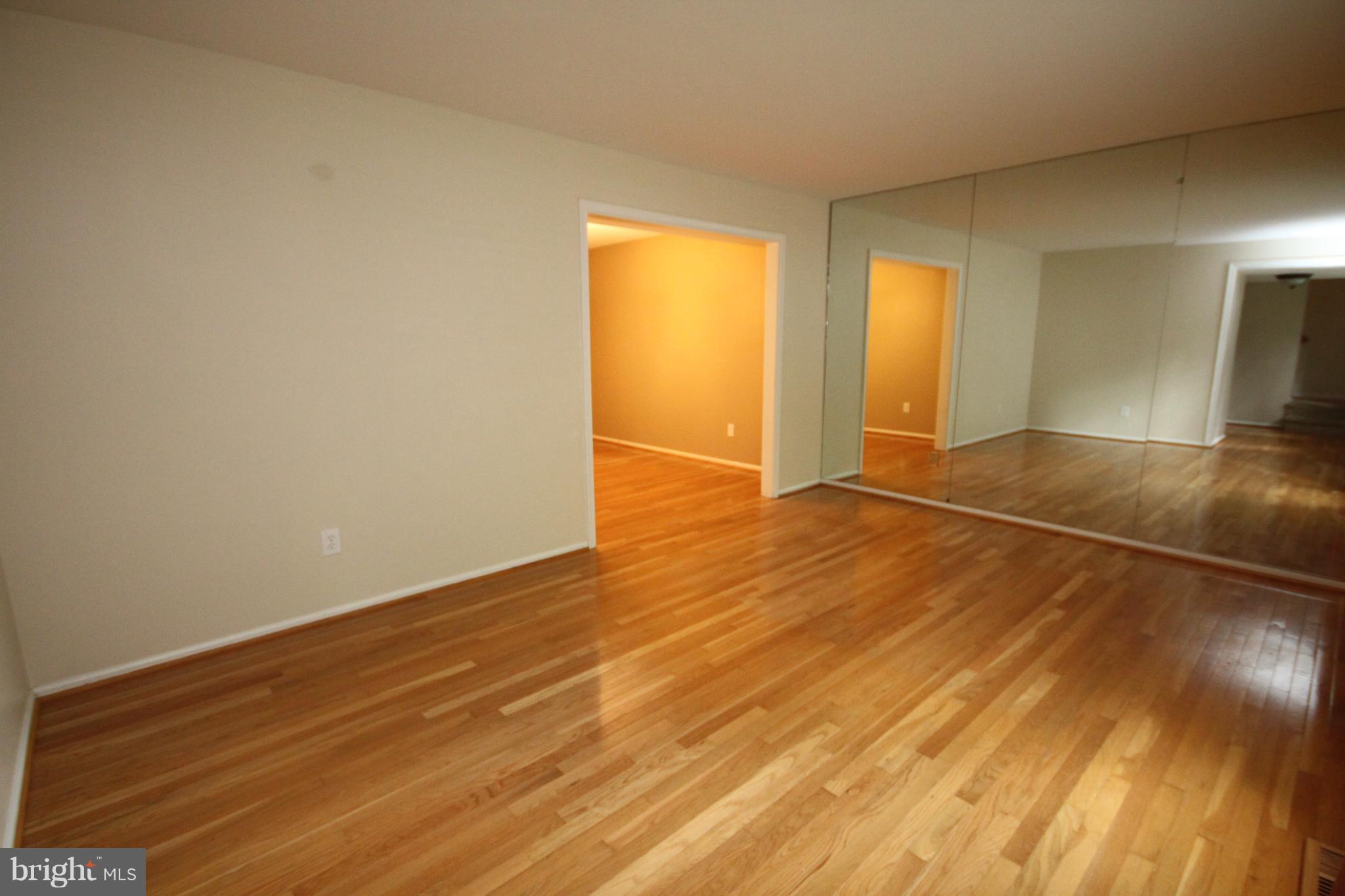 BURKE CENTRE - Residential