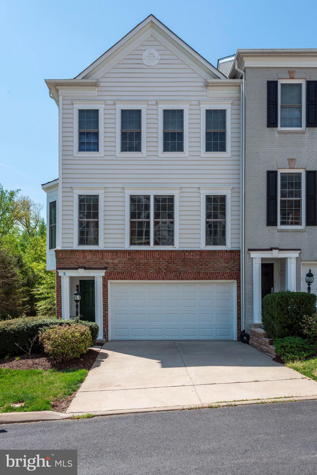 POTOMAC CLUB - Residential