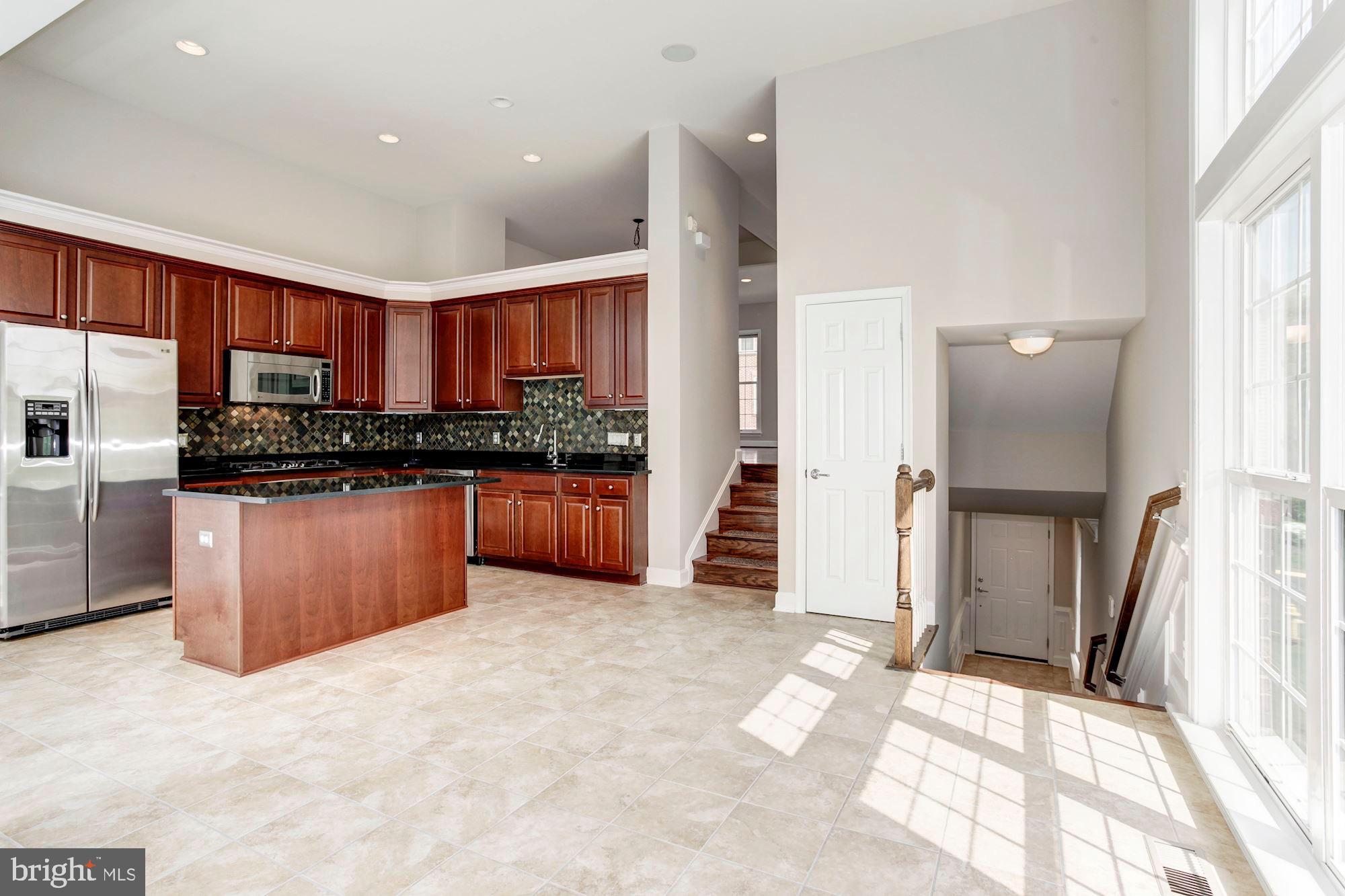 POTOMAC CLUB - Residential