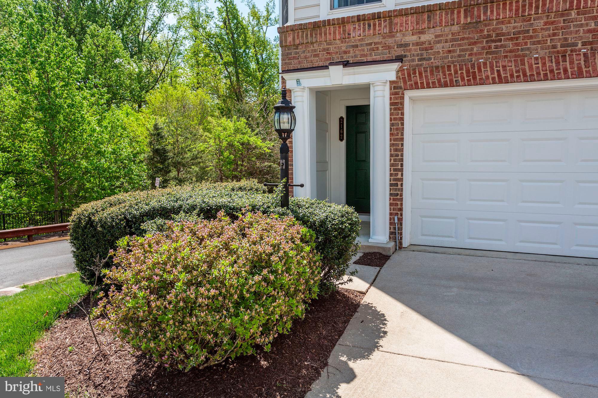 POTOMAC CLUB - Residential