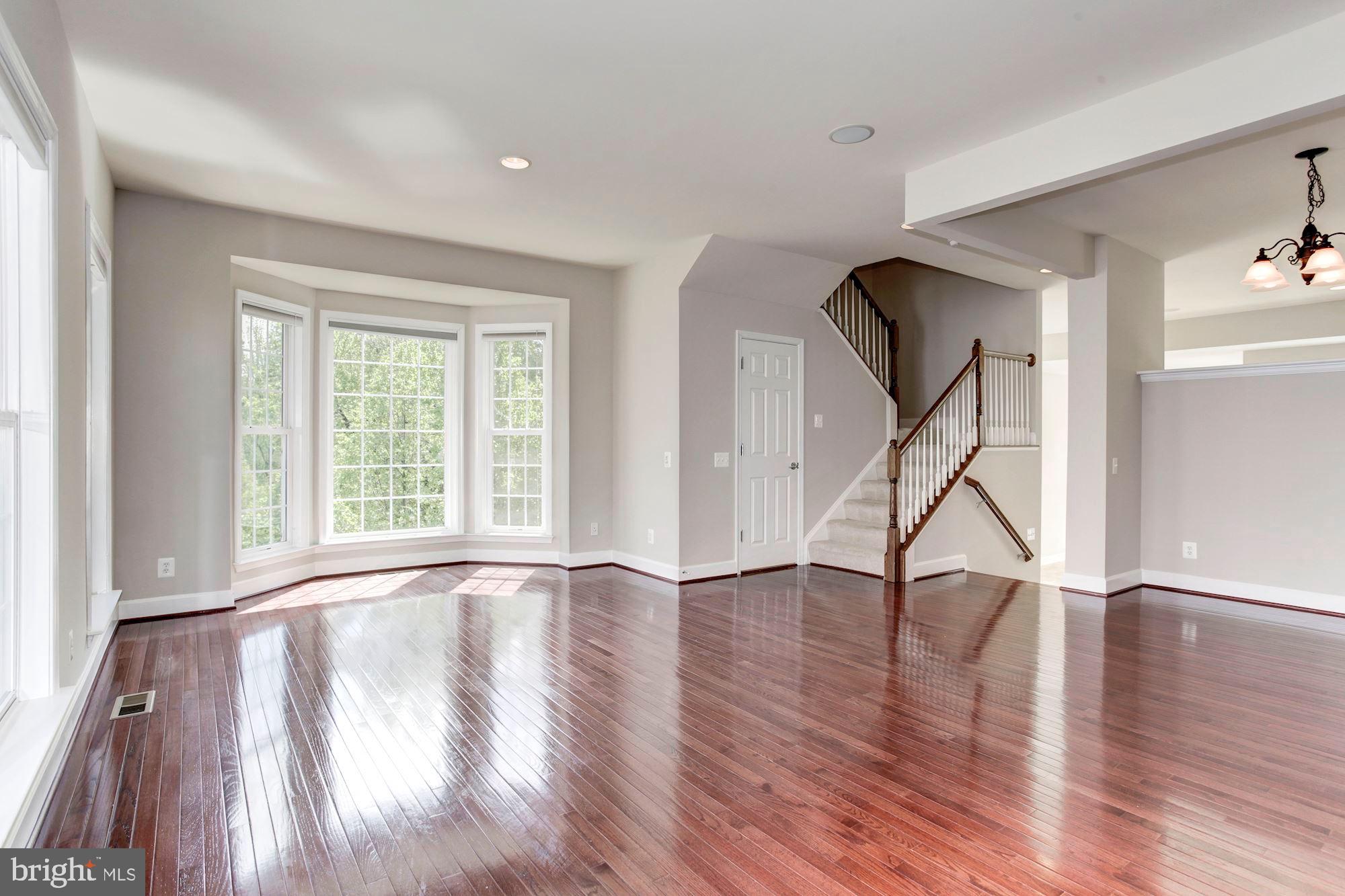 POTOMAC CLUB - Residential