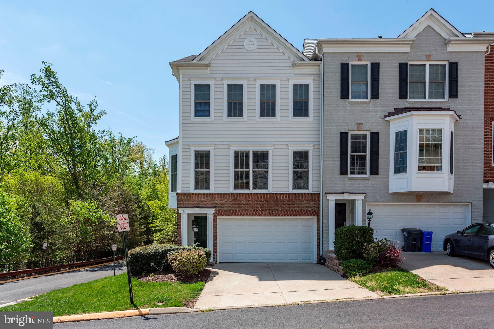 POTOMAC CLUB - Residential