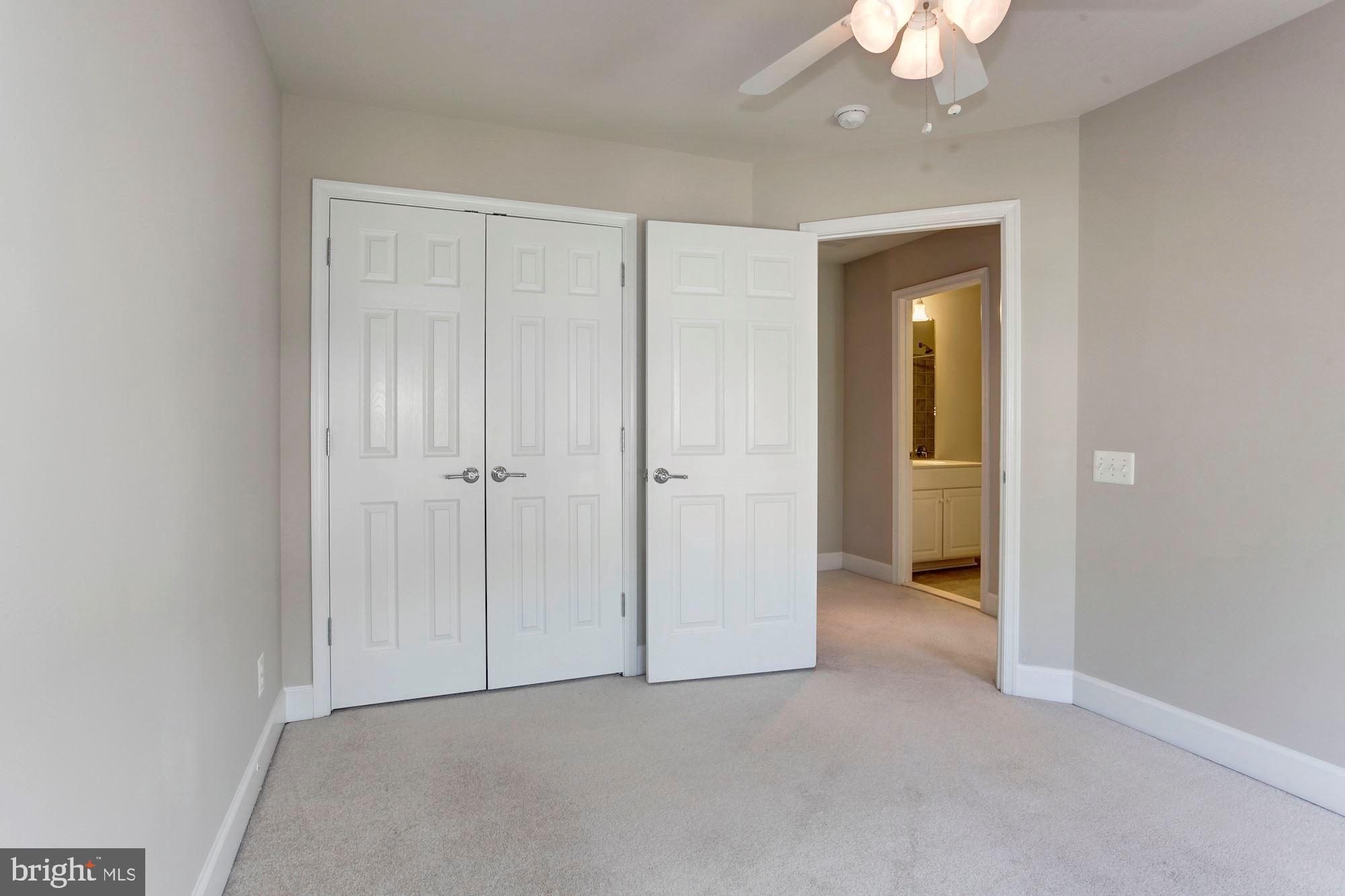 POTOMAC CLUB - Residential