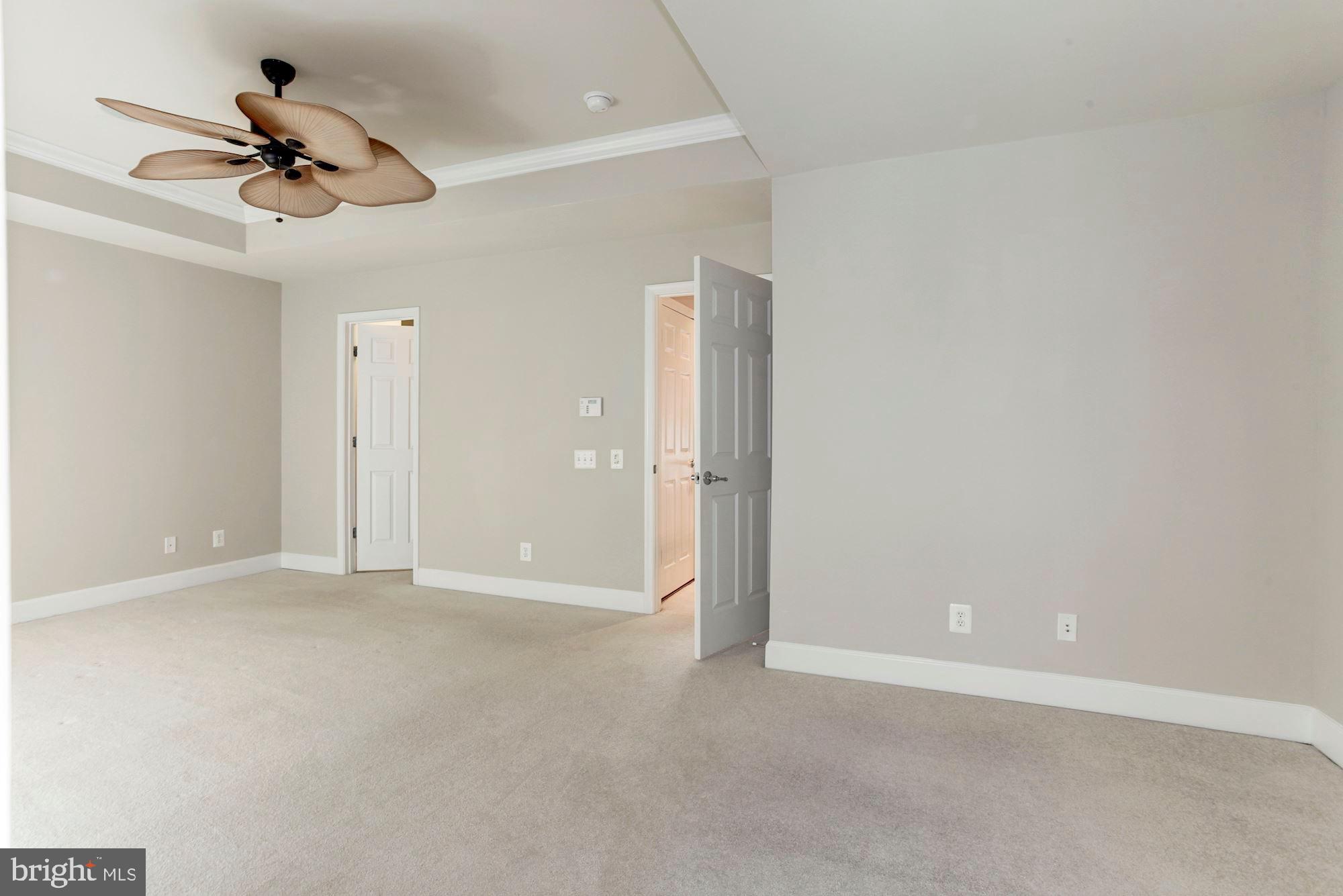 POTOMAC CLUB - Residential