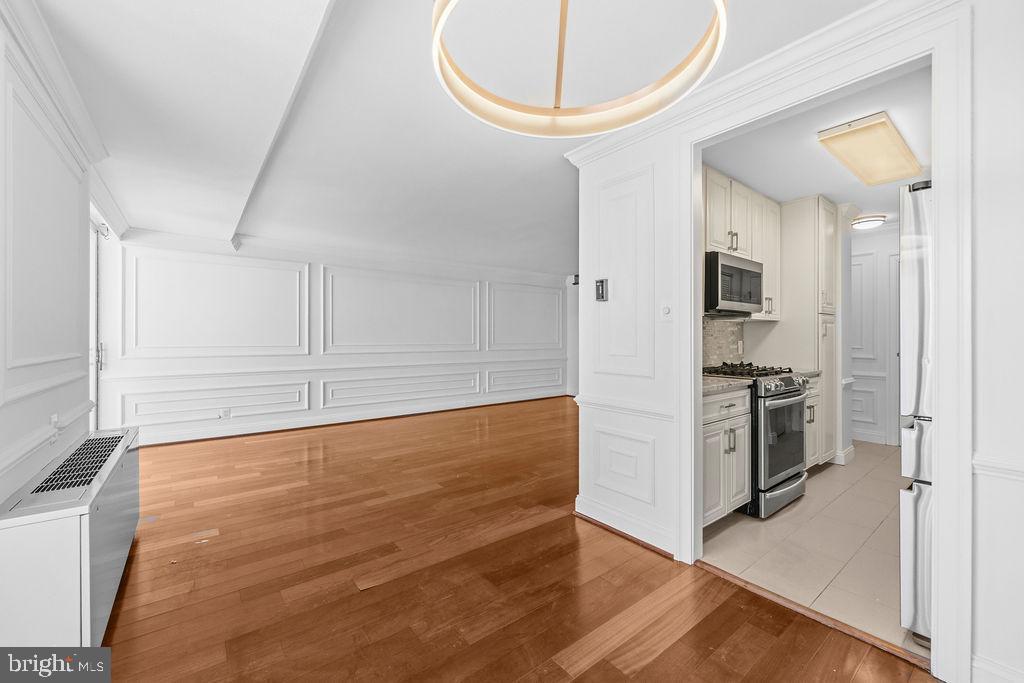 THE FOUNTAINS - Residential